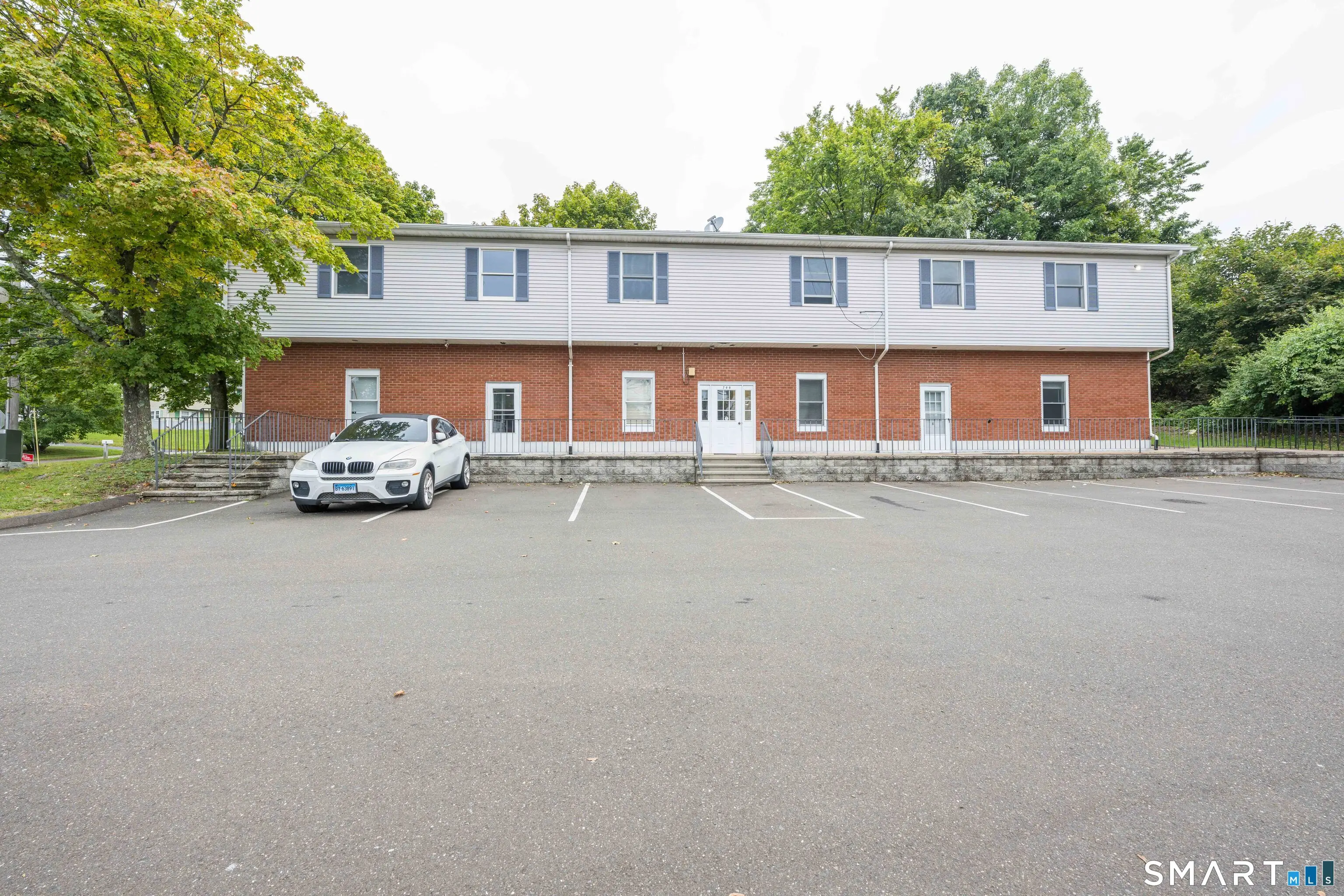 799 Foxon Road, East Haven