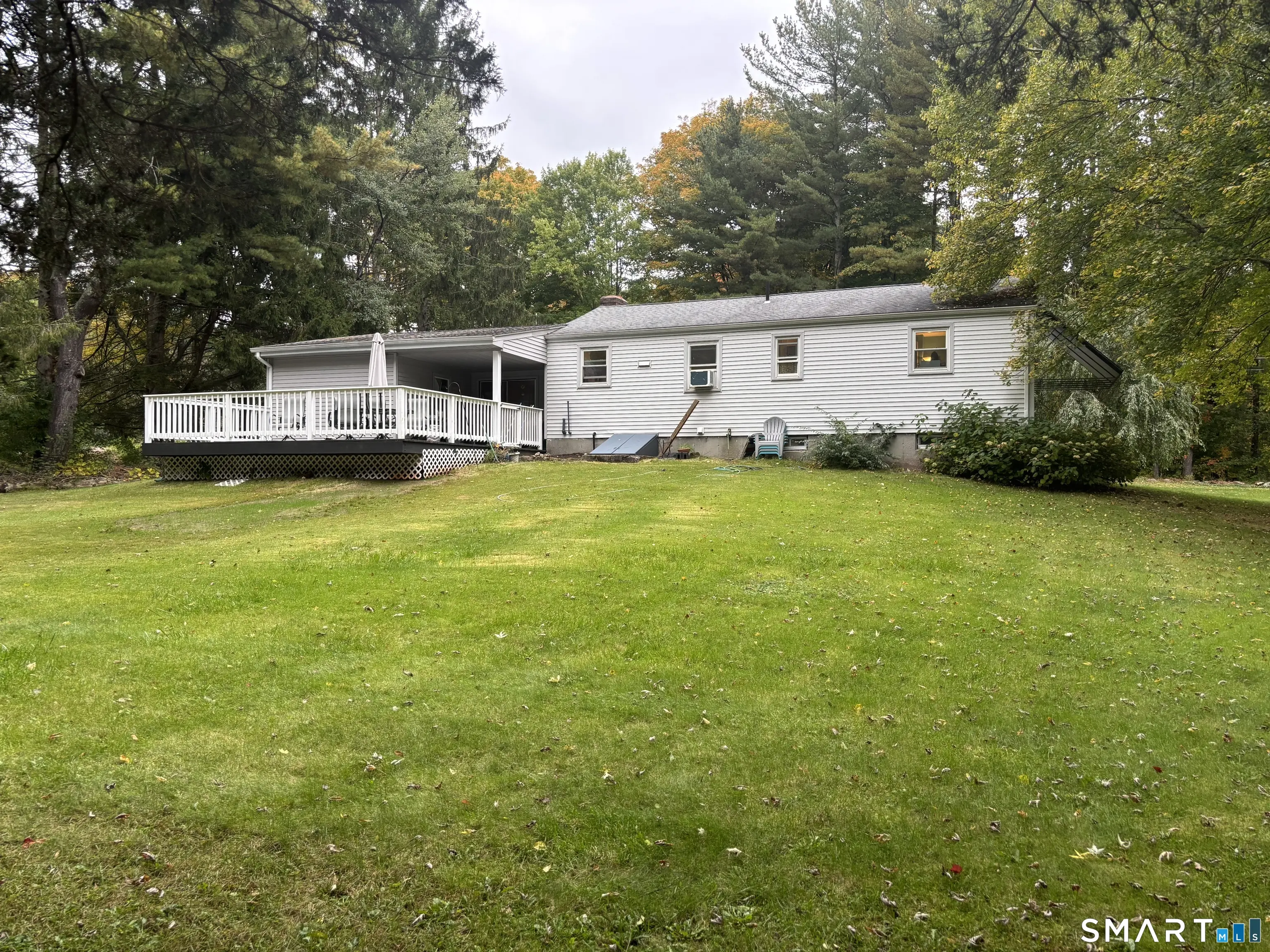 1485 North River Road, Coventry