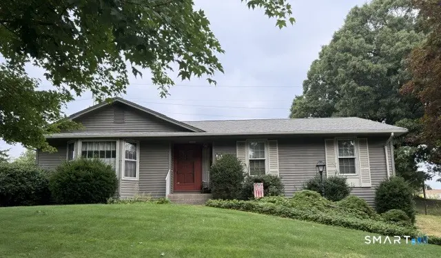 40 Butternut Lane, Southington