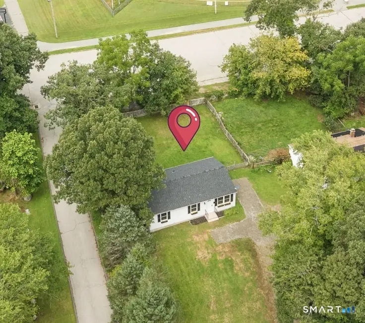 21 Potvin Avenue, Plainfield