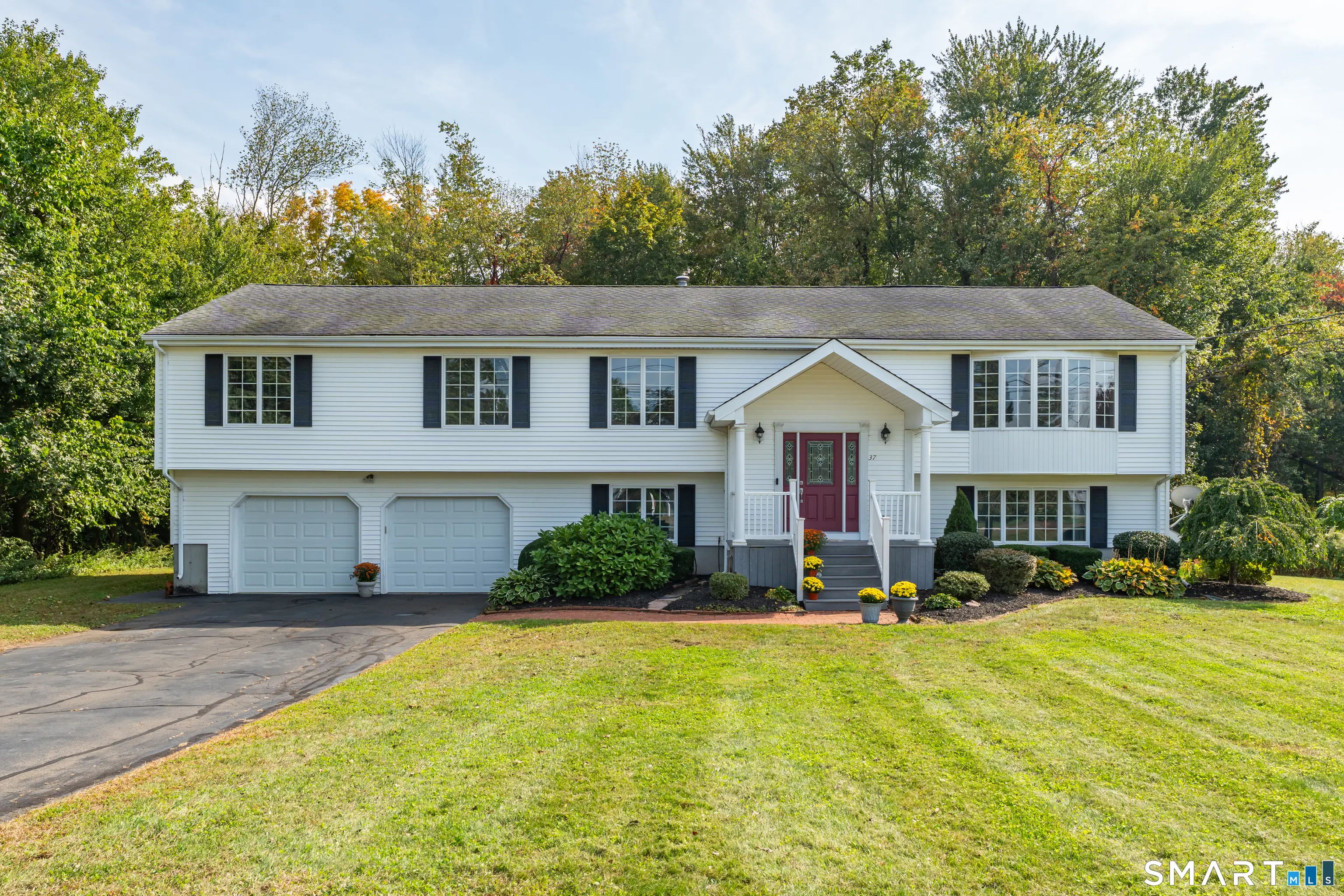 37 Great Meadow Drive, North Haven