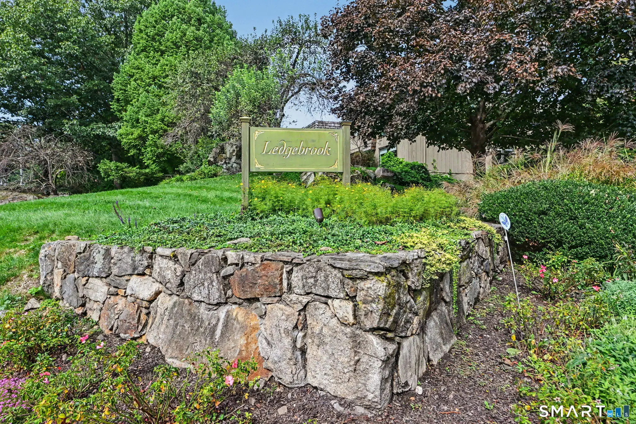 100 Gillies Lane 100, Norwalk
