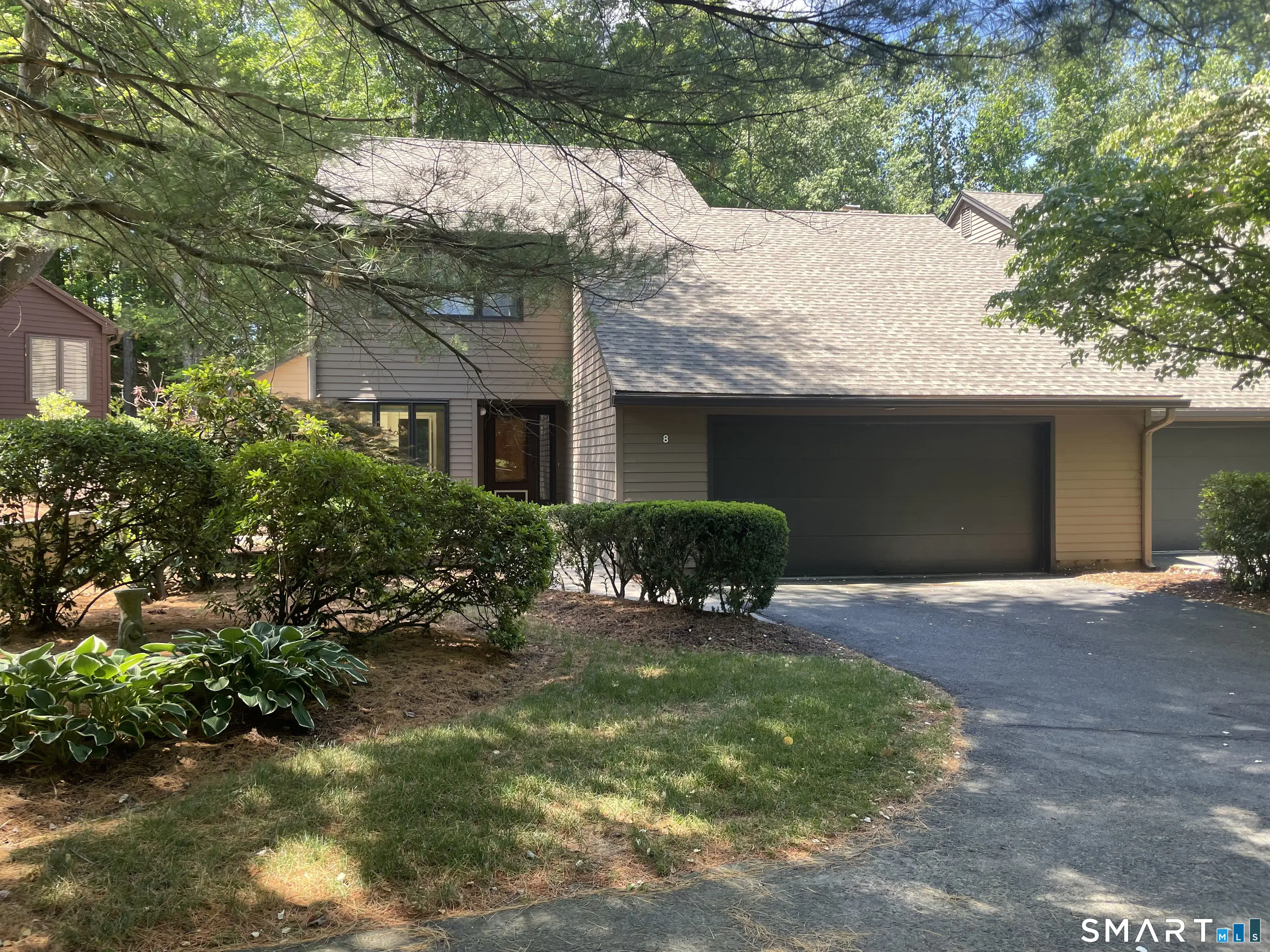 8 Ironwood Road 8, West Hartford