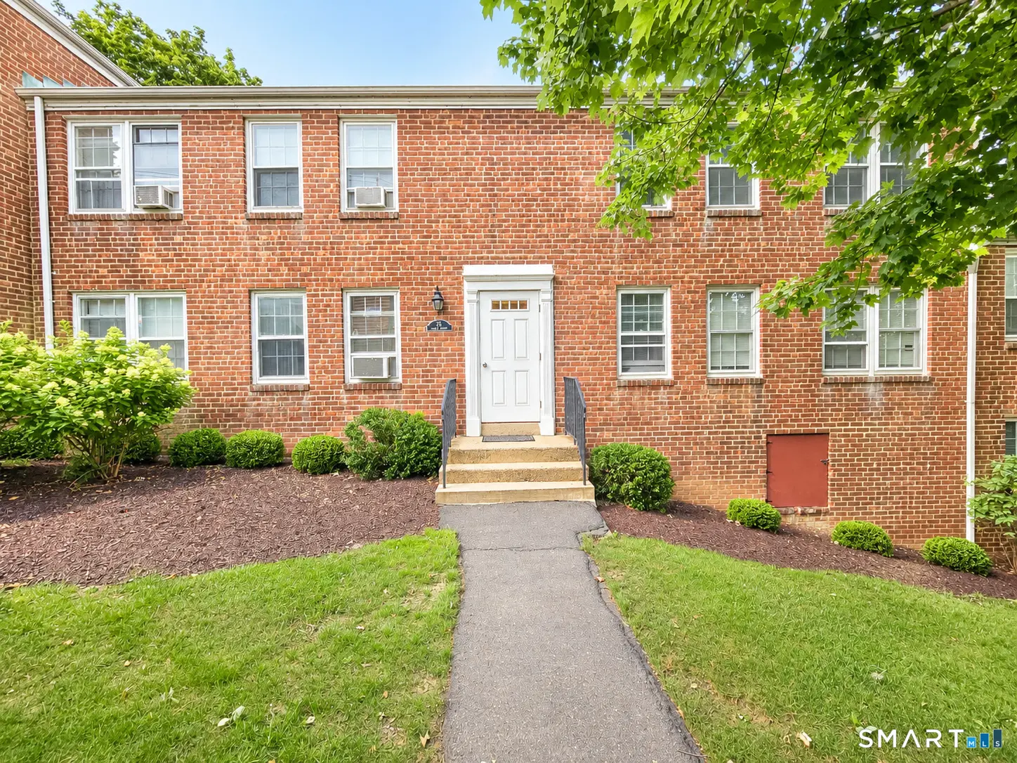 29 Clarmore Drive 2a, Norwalk