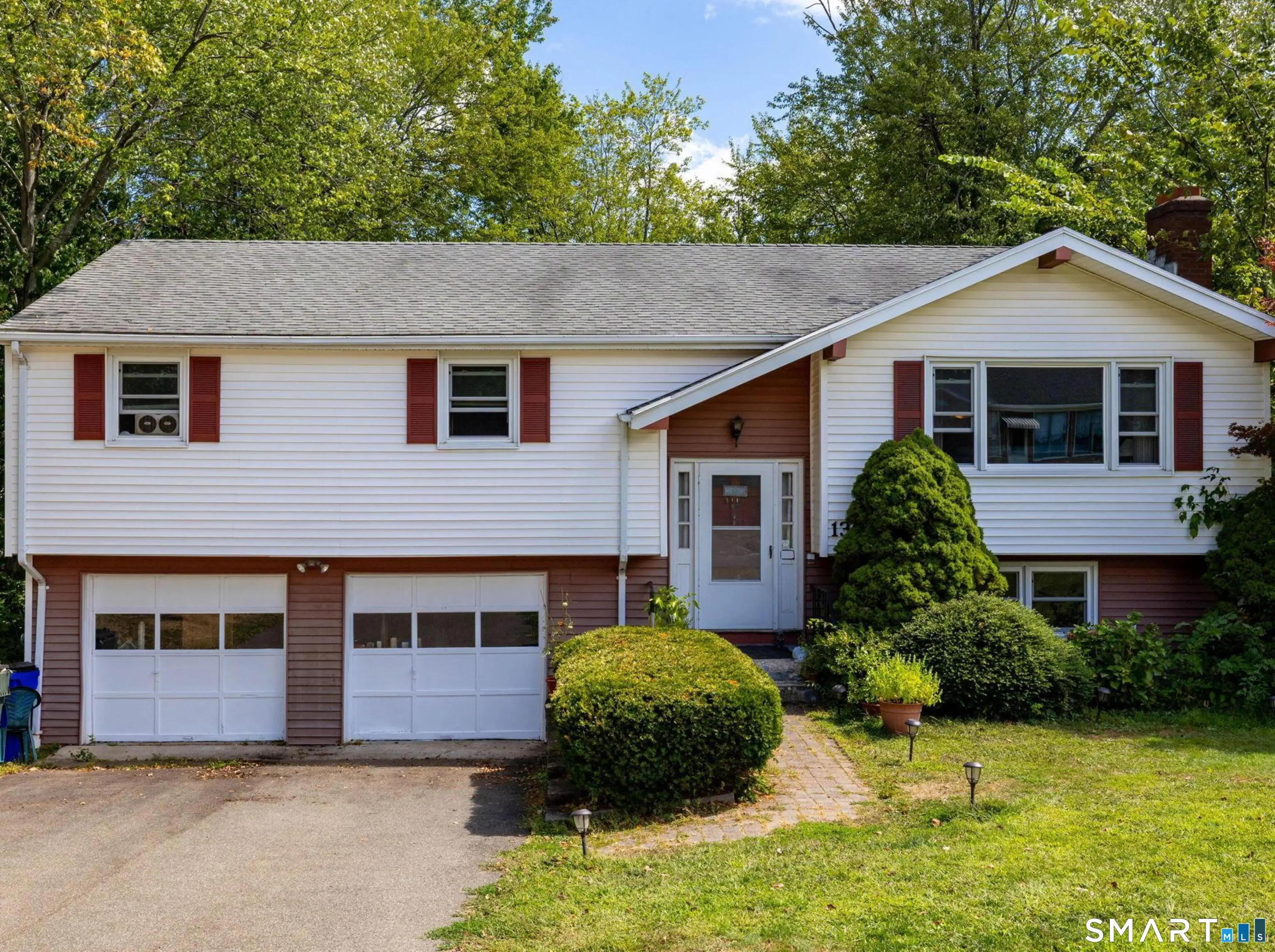 136 Charter Road, Wethersfield