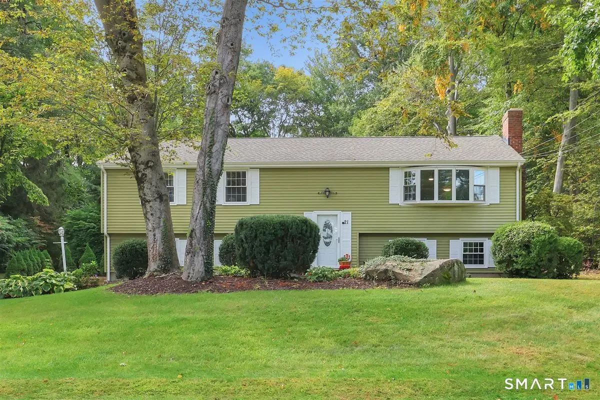 21 Silversmith Road, Farmington