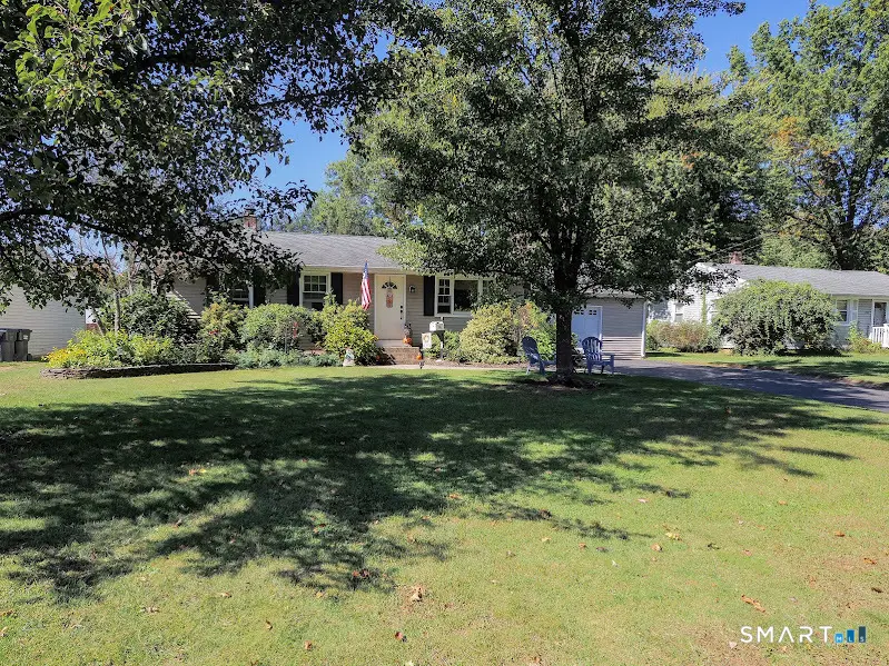 96 Whitlock Avenue, Southington