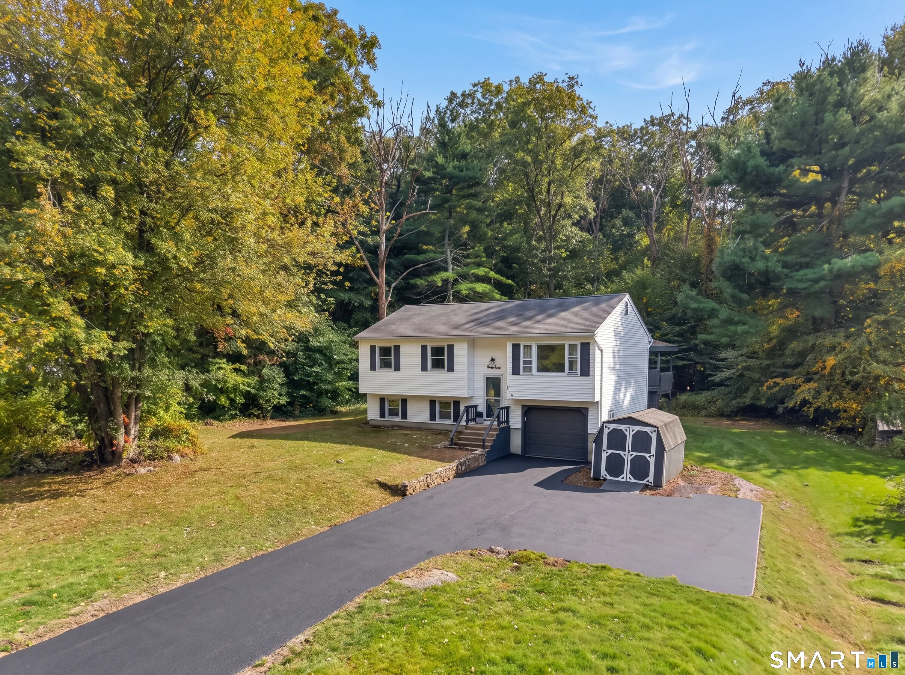 37 Bay Mountain Drive, Griswold