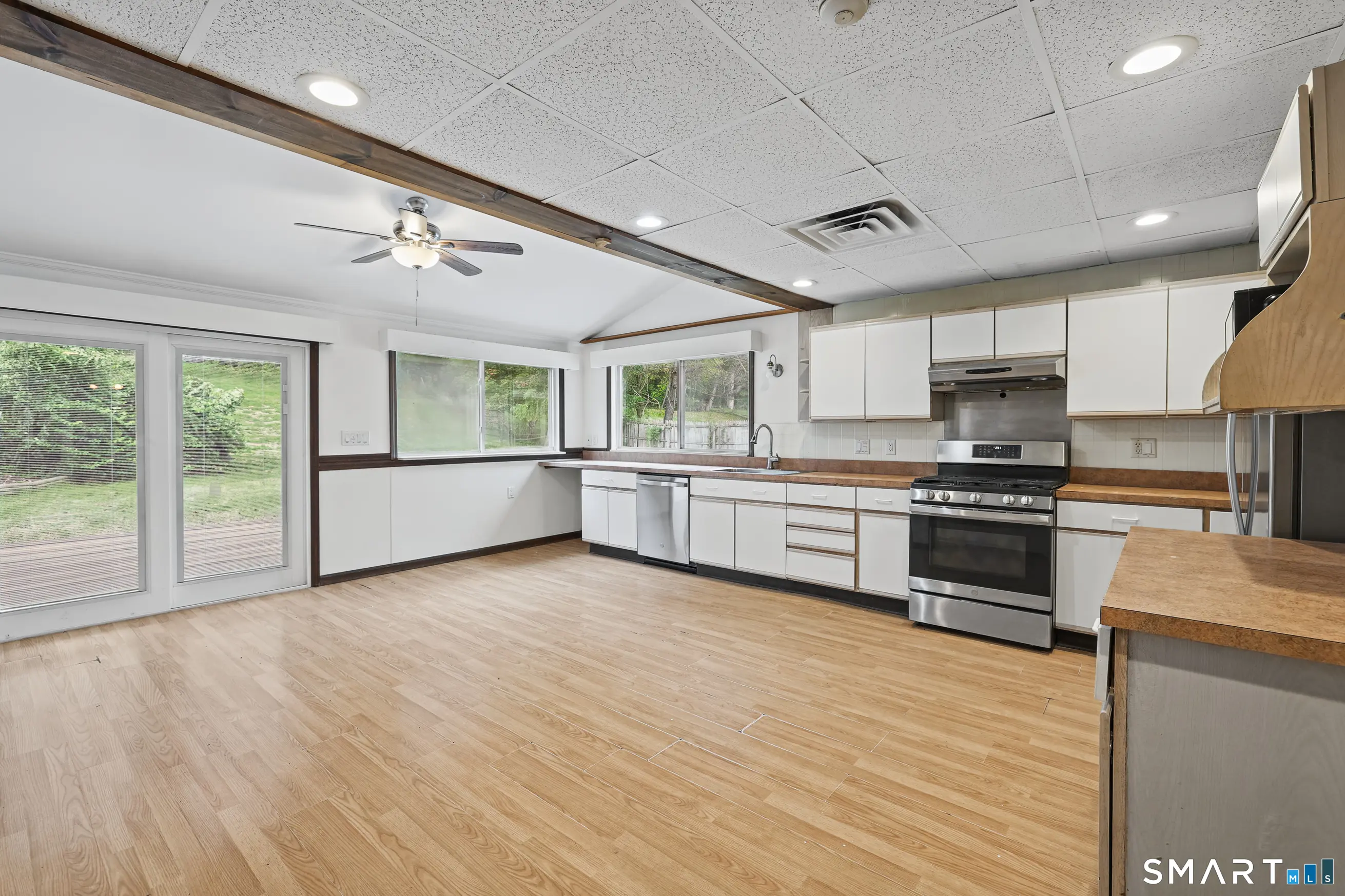 6 Caye Road, Danbury