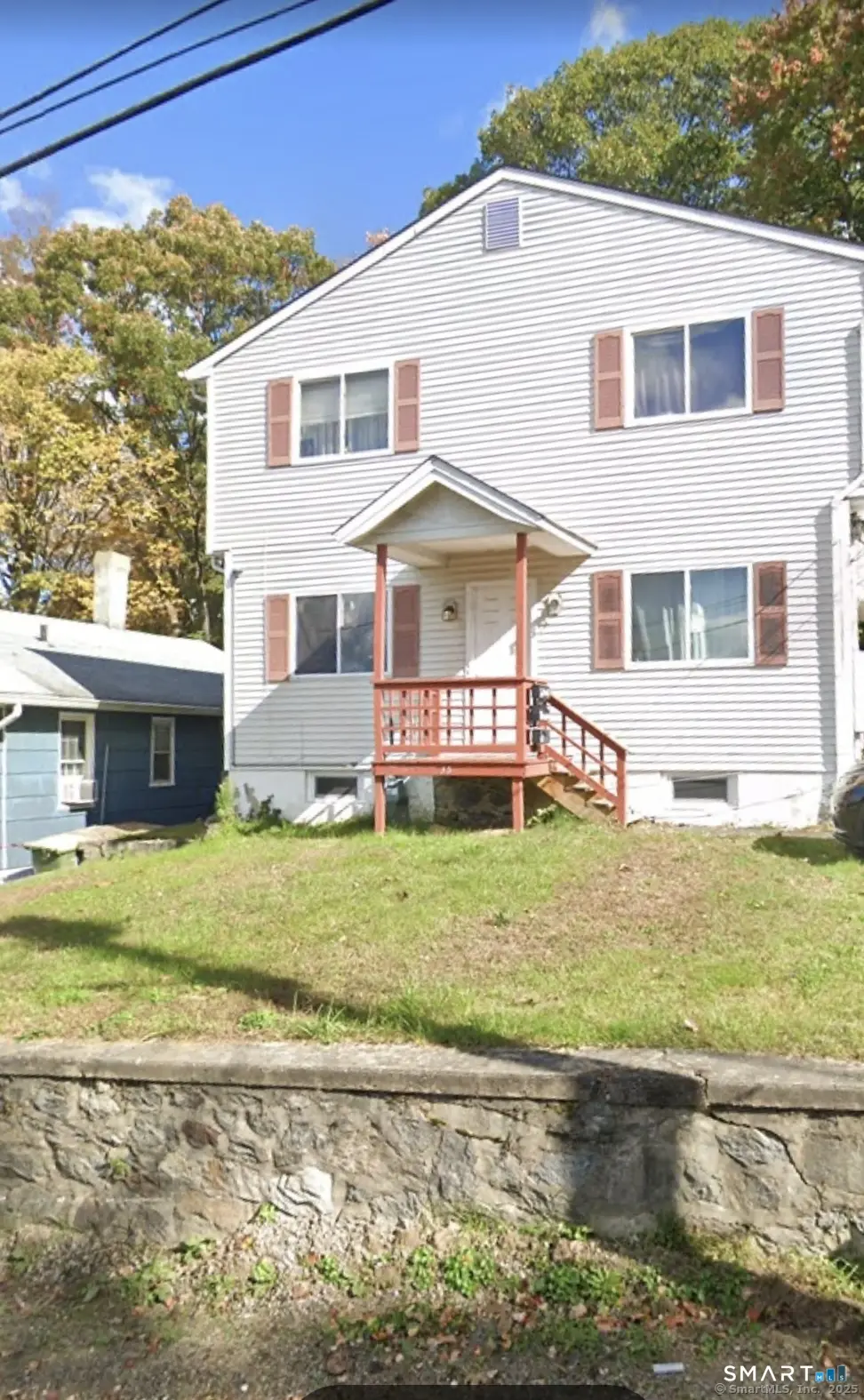 35 Woodward Avenue, Waterbury