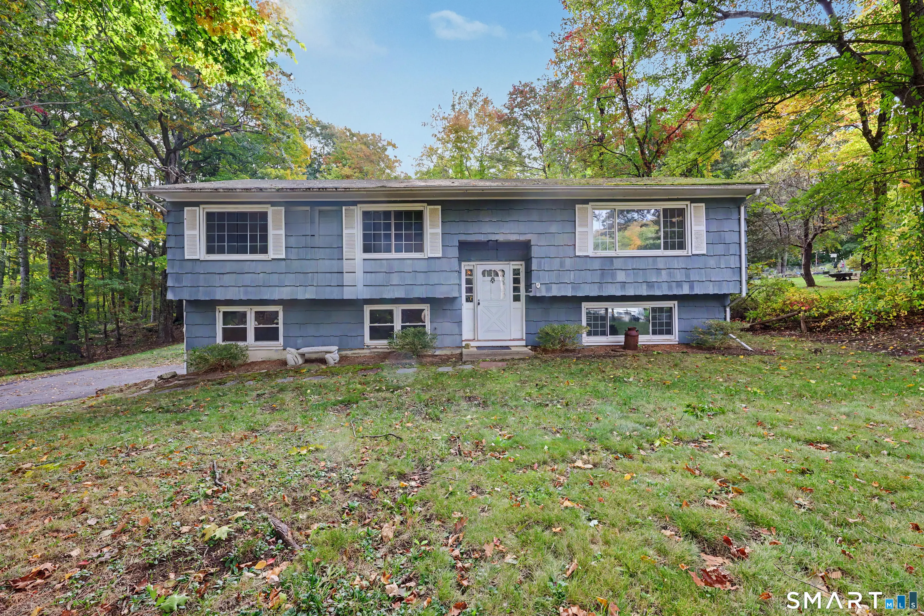 64 Connelly Road, New Milford