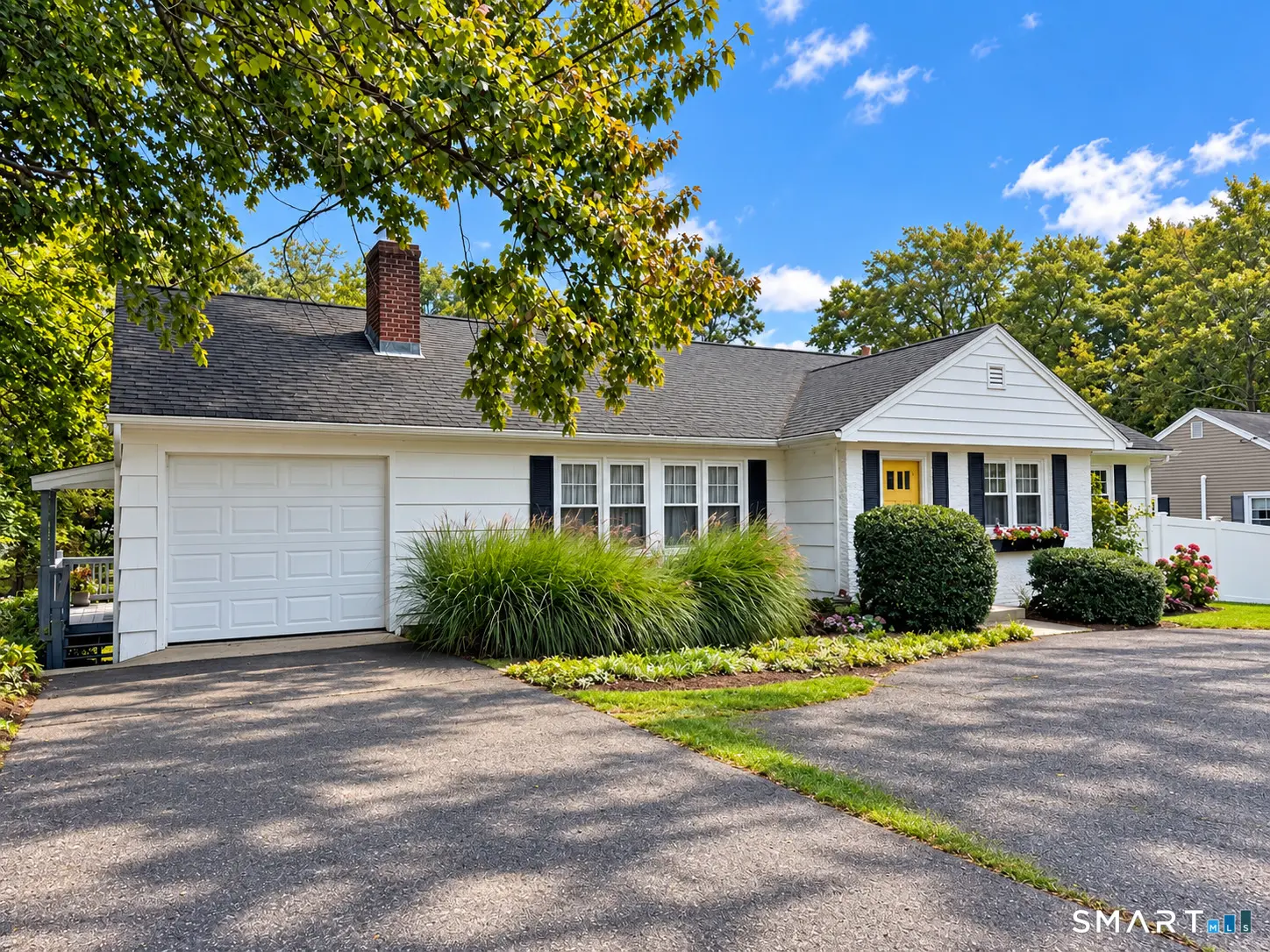 77 Jones Hill Road, West Haven