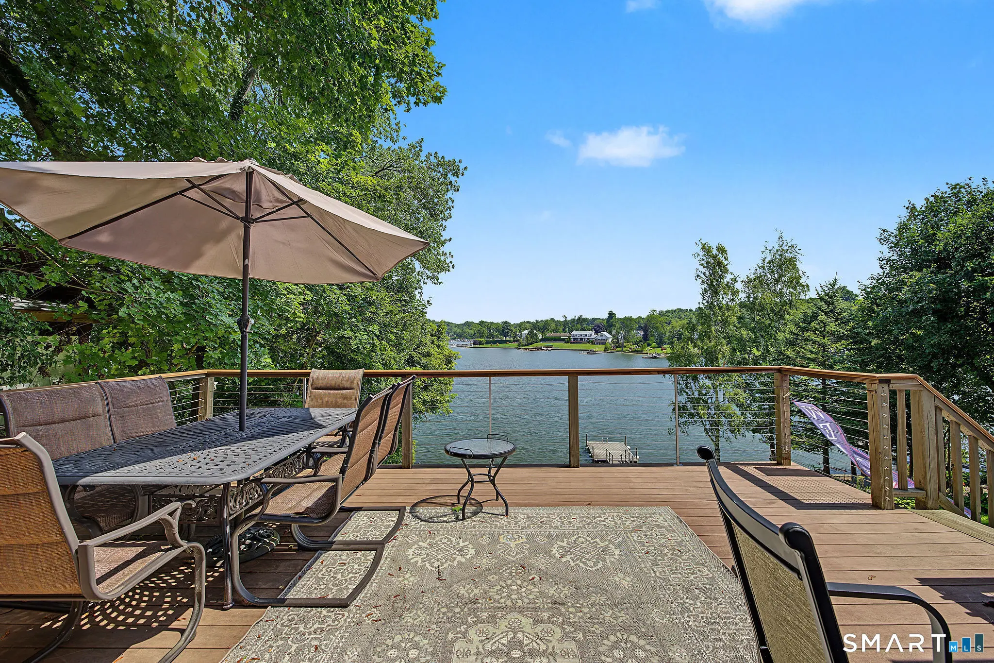 14 Shore Road, Danbury