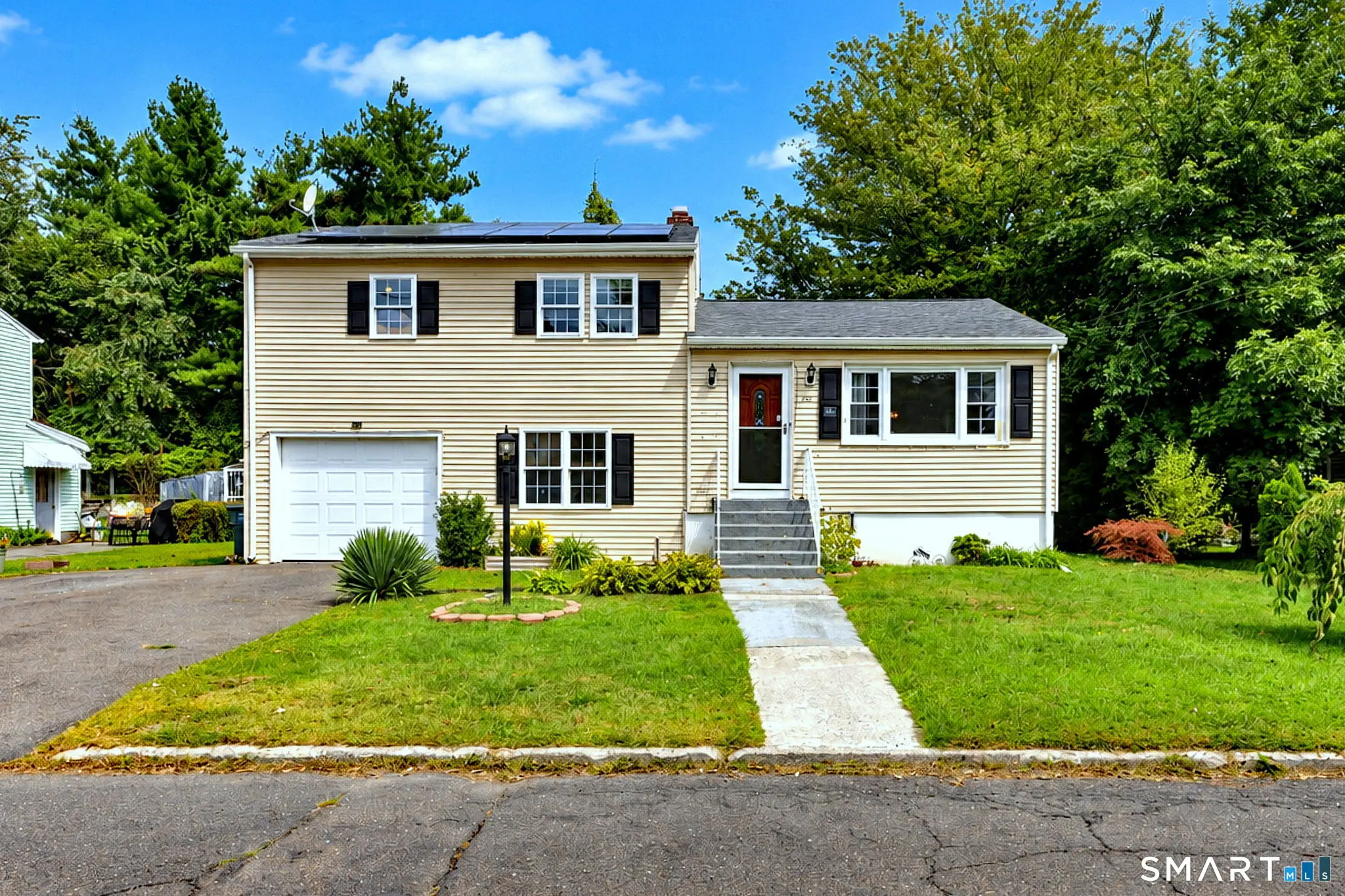 70 Ranch Drive, Bridgeport