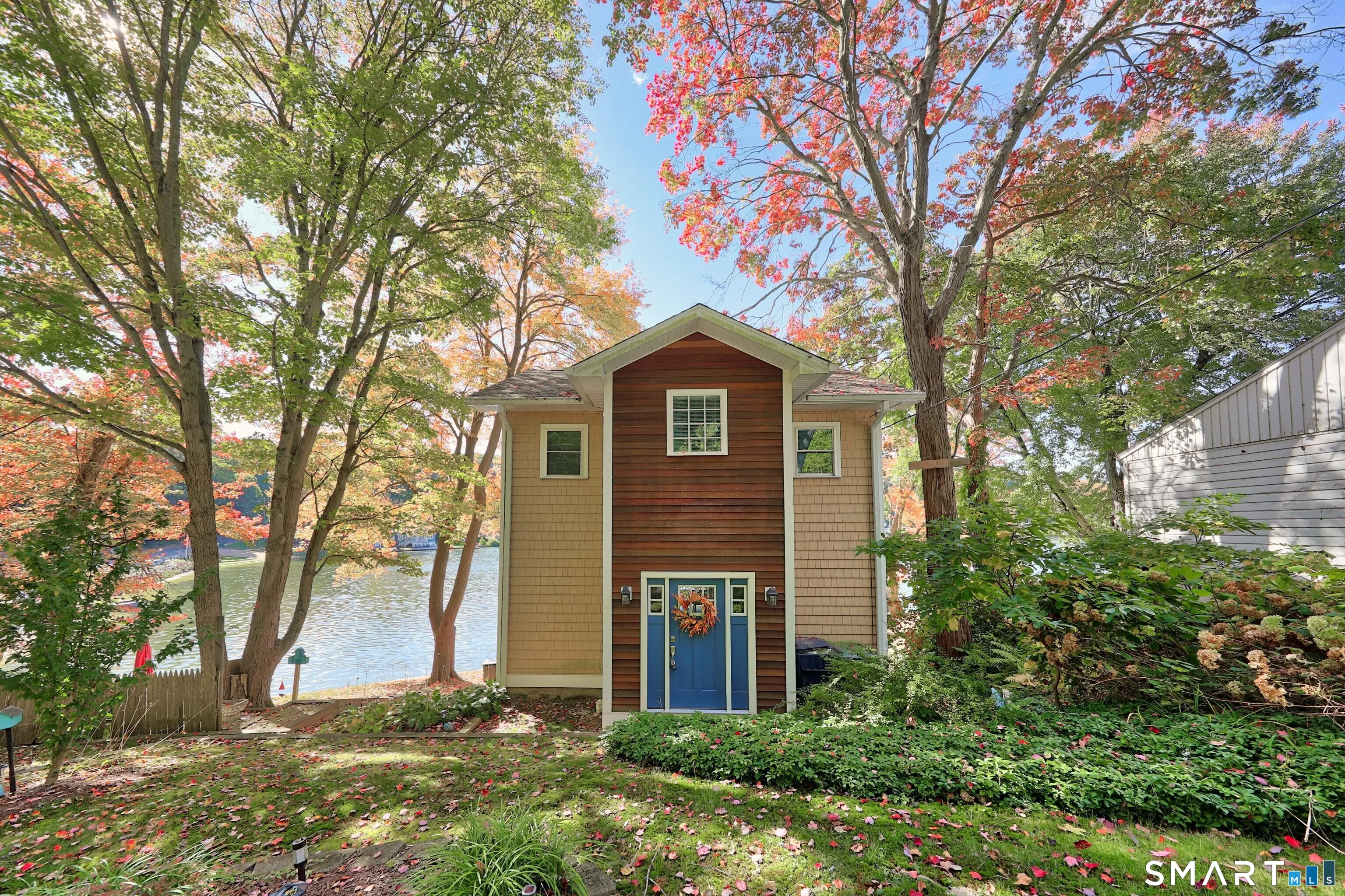 196 Lake Plymouth Boulevard, Plymouth