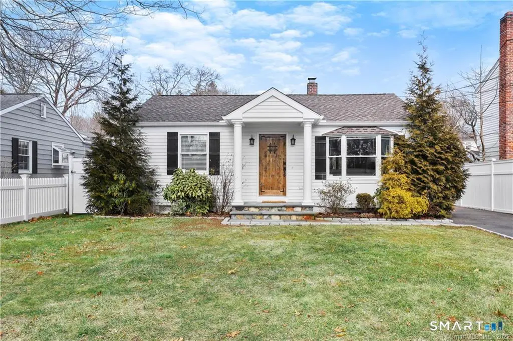 26 Cherry Street, Darien