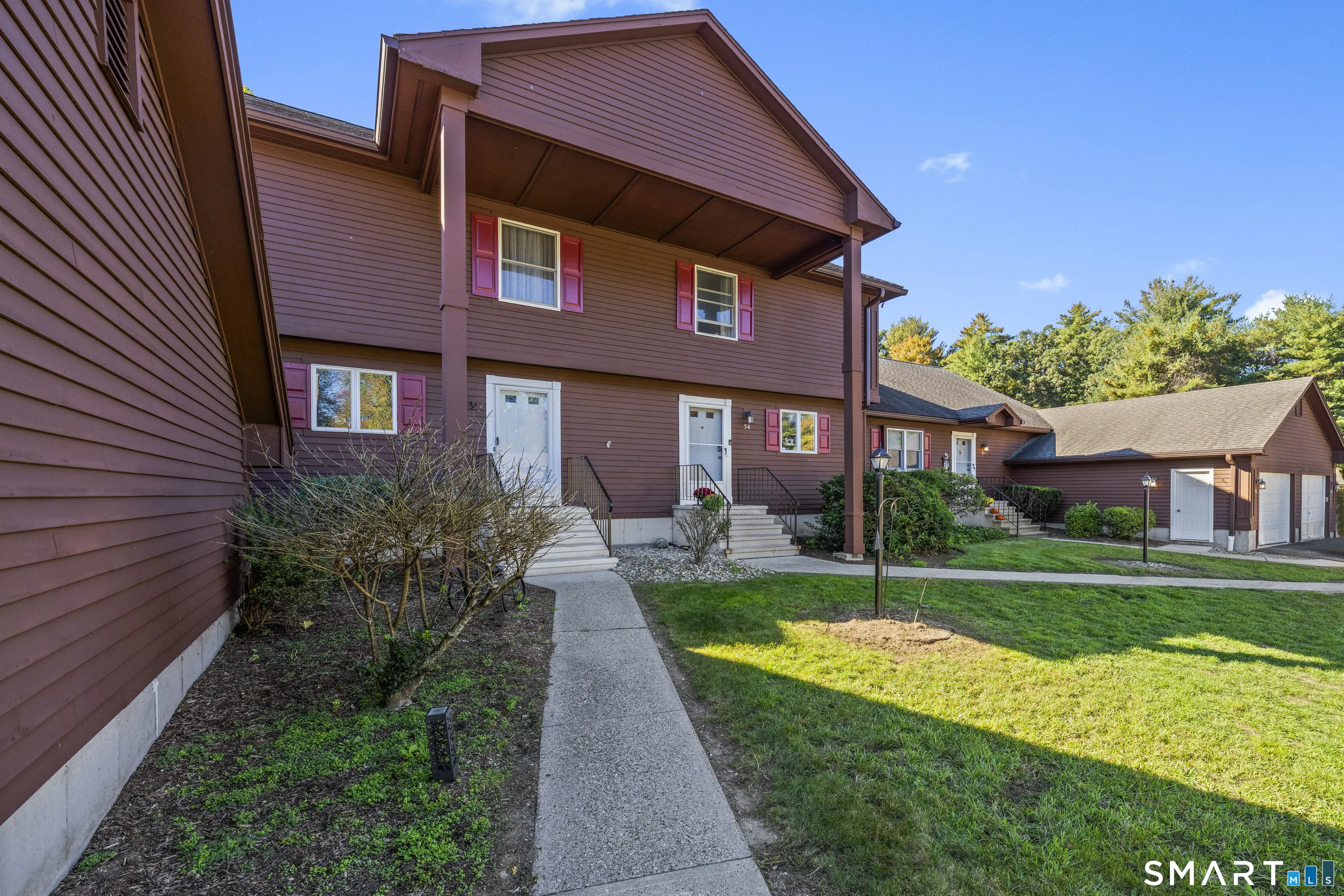 54 Candlewood Drive 54, Enfield
