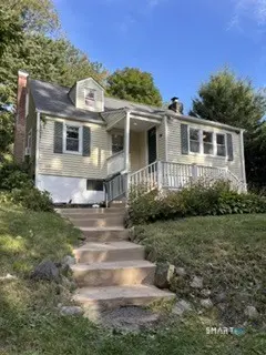 74 Lakeview Trail, Southbury