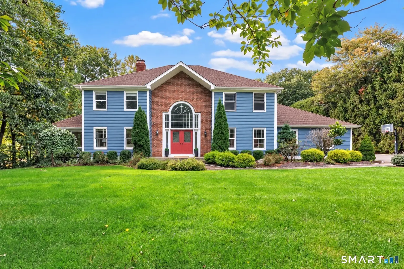 3 Crescent Lane, Trumbull