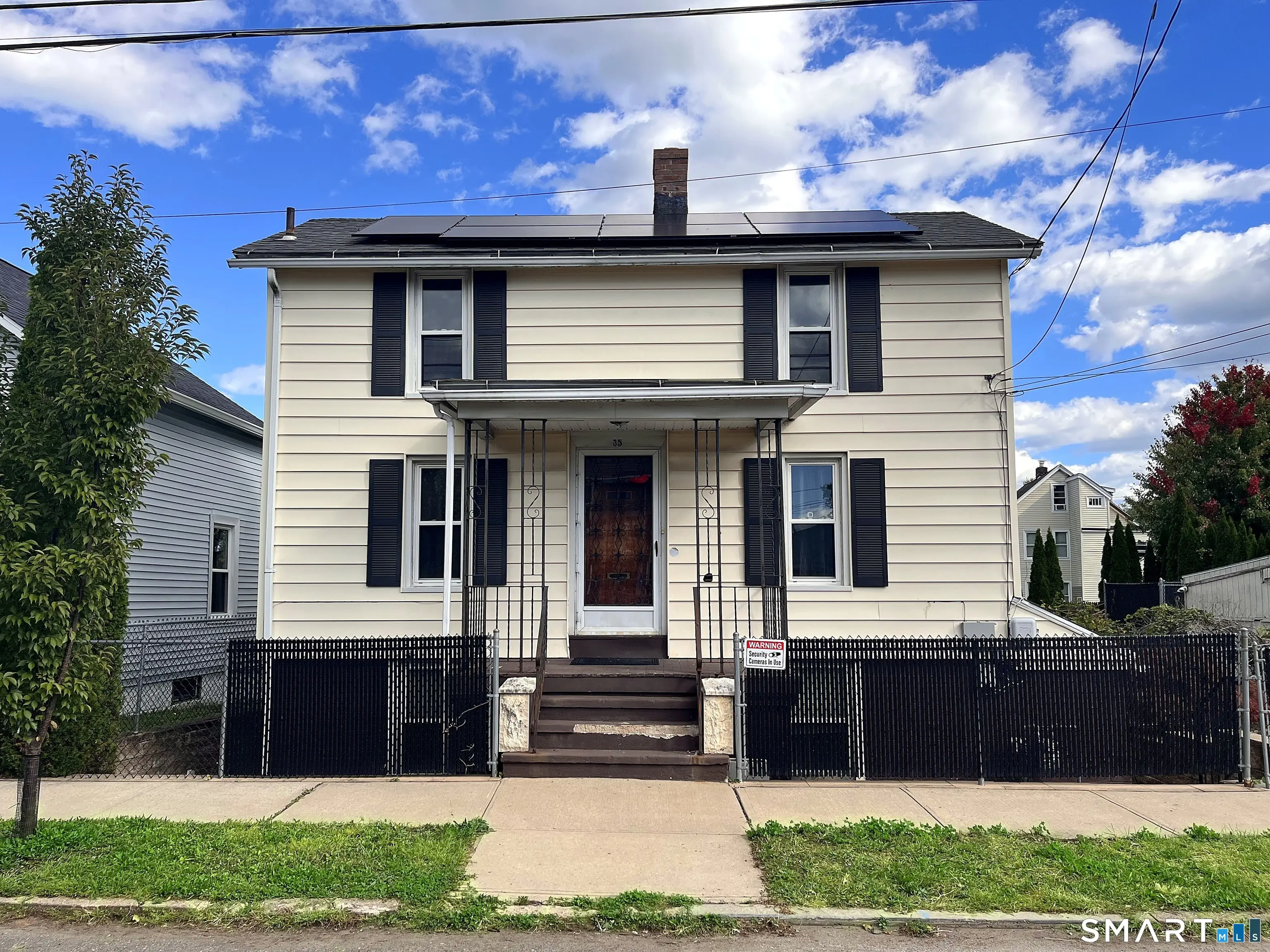35 Edwards Street, Hamden