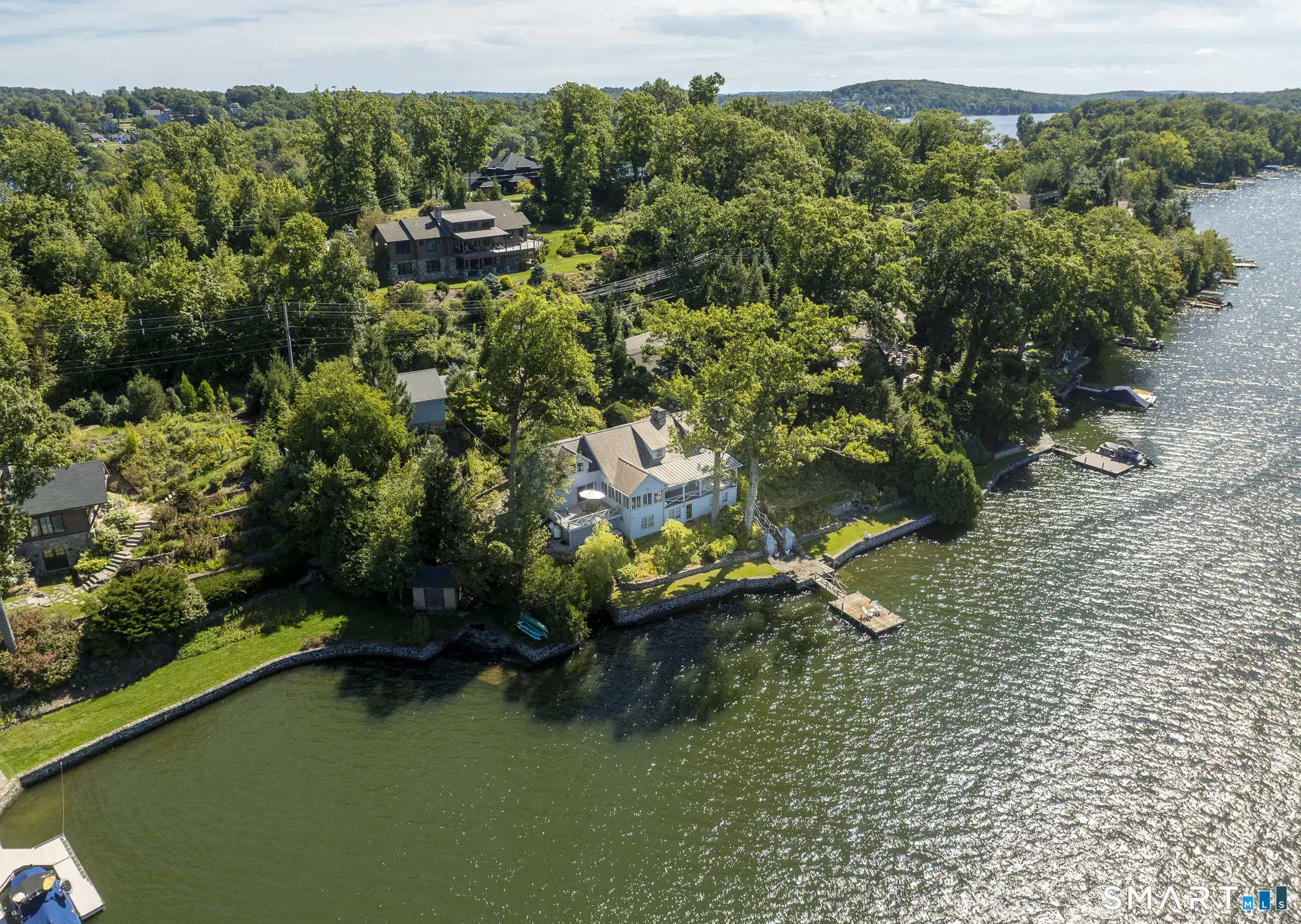 78 Lake Drive South, New Fairfield