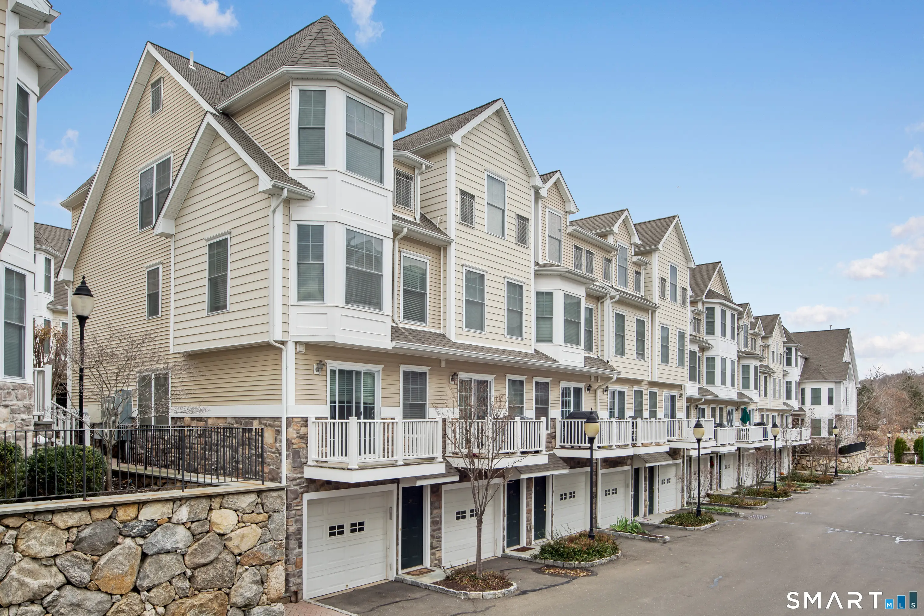 85 Camp Avenue 9e, Stamford
