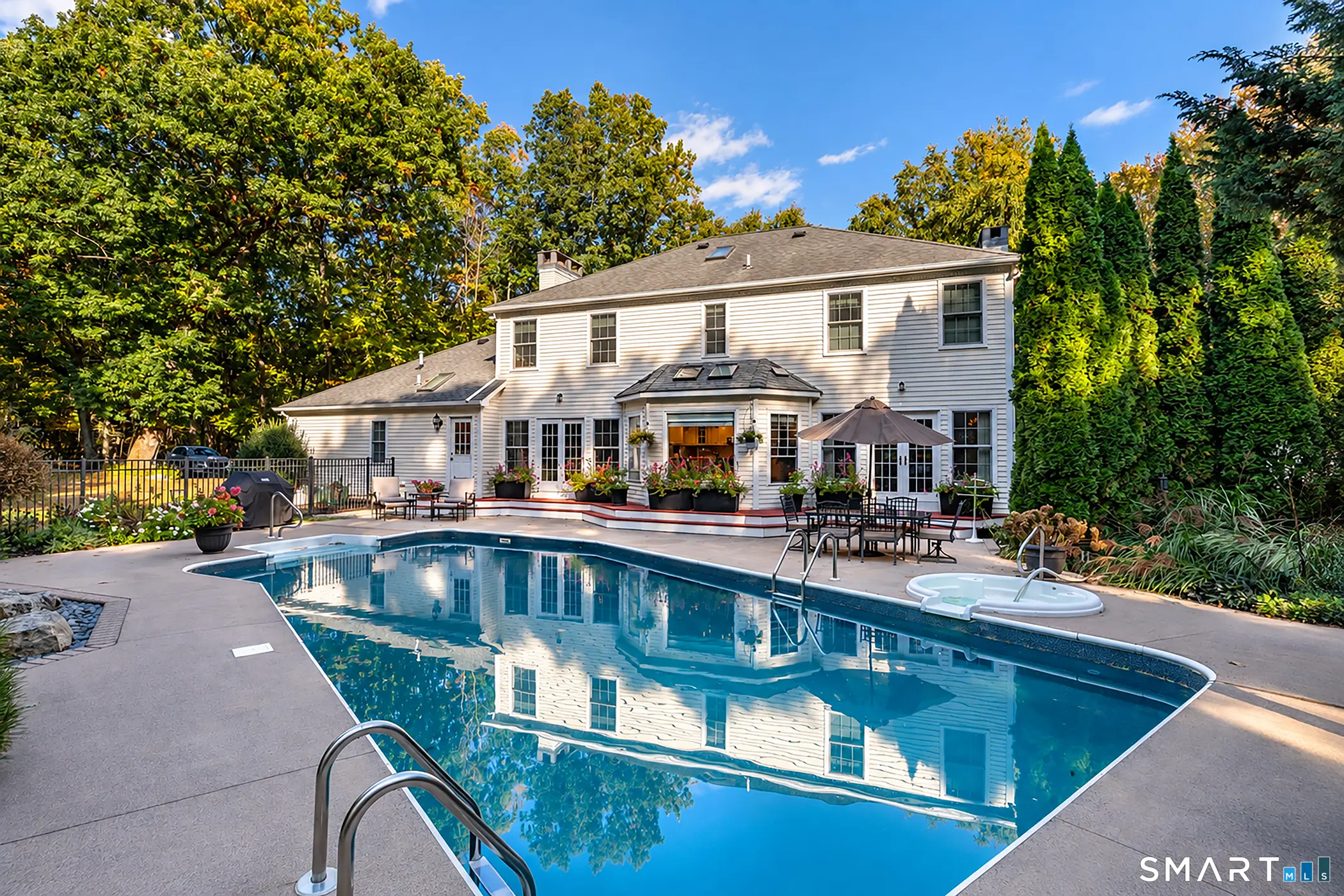 49 Deerwood Drive, Bethlehem