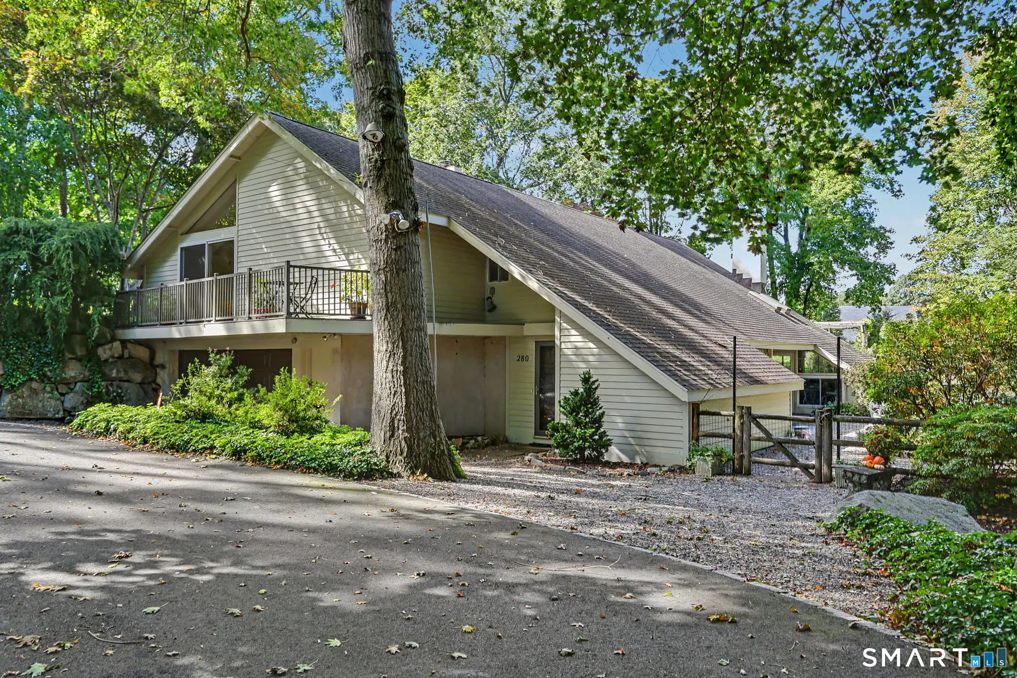 280 Brookbend Road, Fairfield