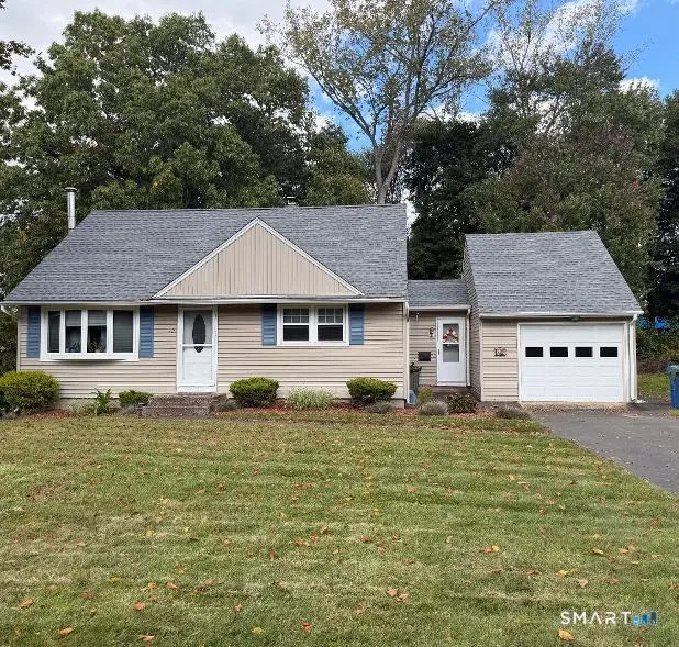 12 Beechwood Drive, Wallingford