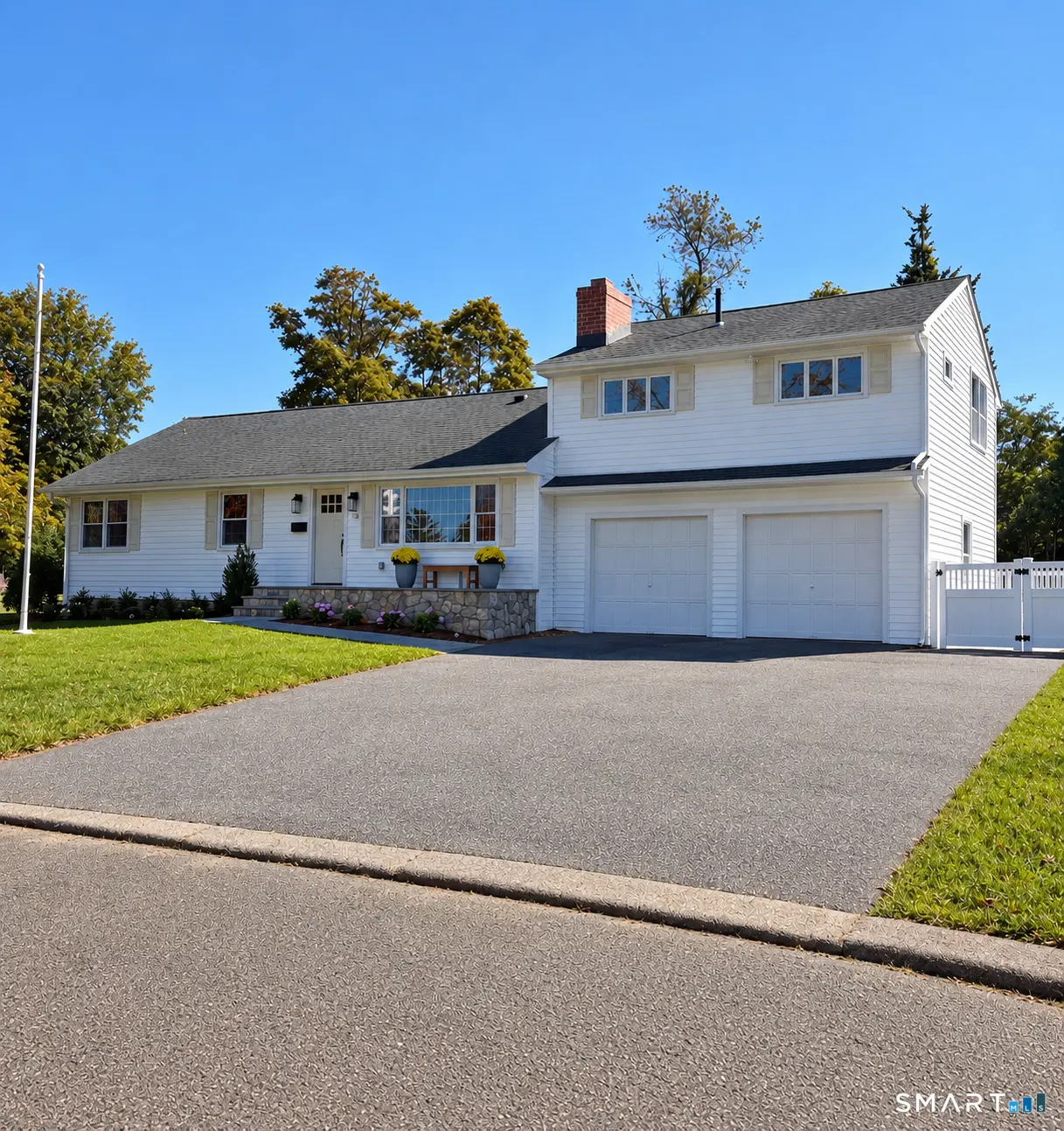 49 Sunrise Avenue, Trumbull