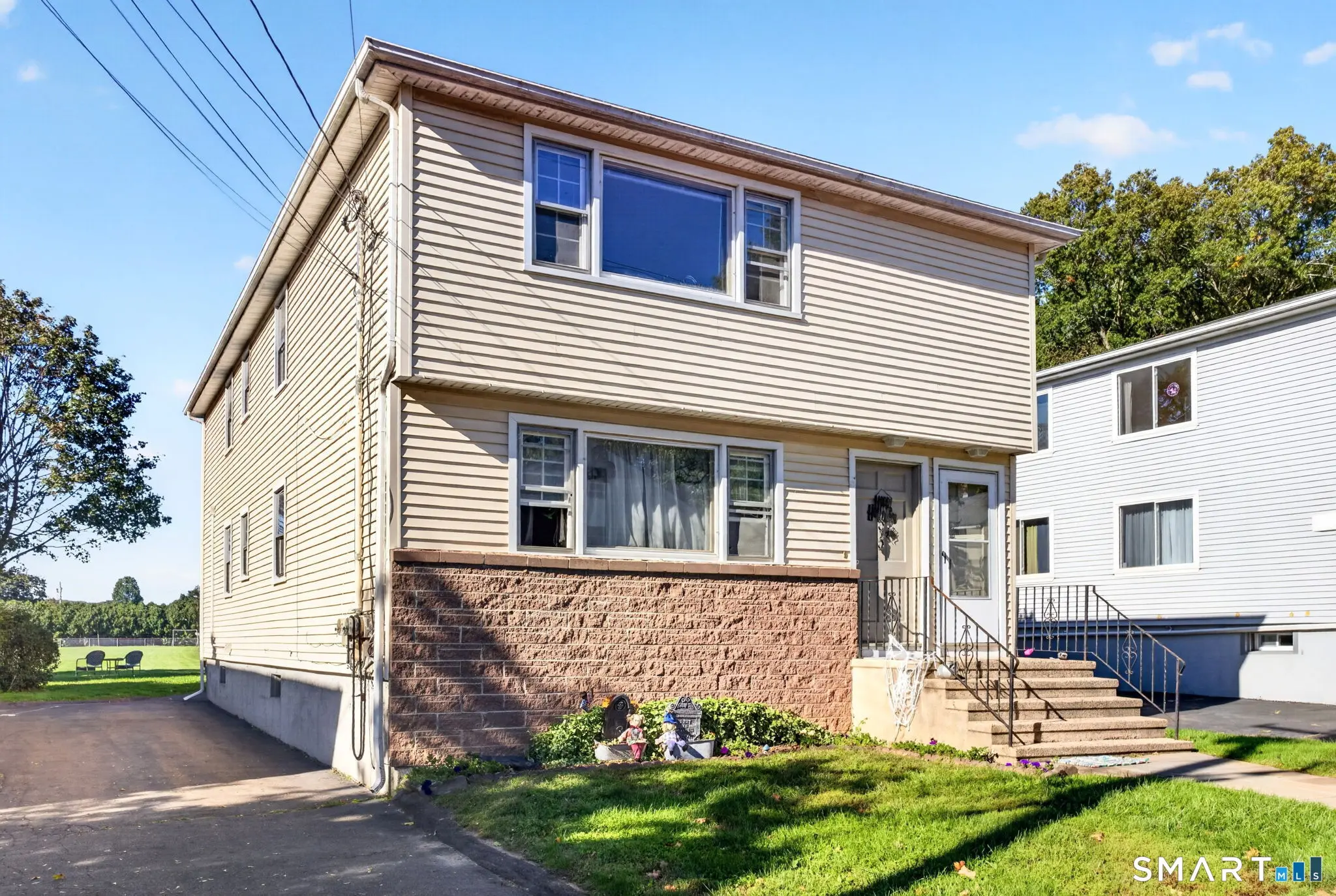 27 Manila Avenue, Woodbridge