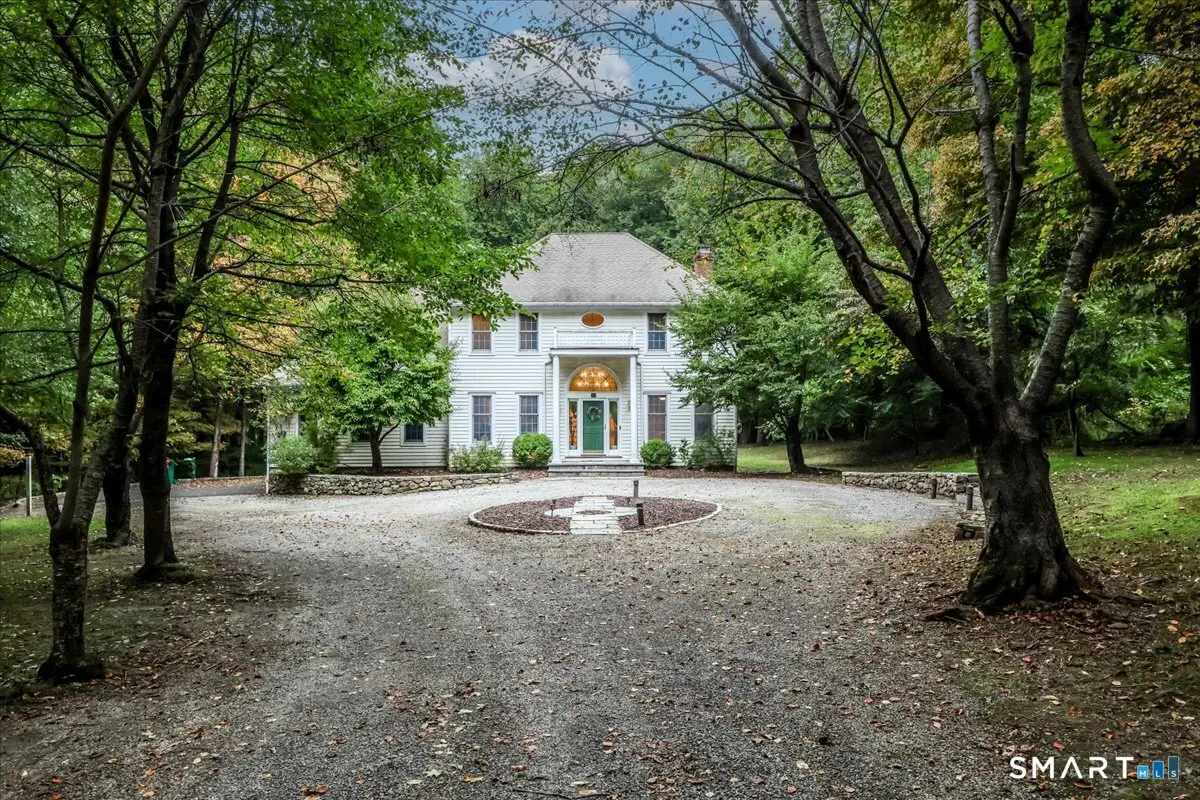 75 Dayton Road, Redding