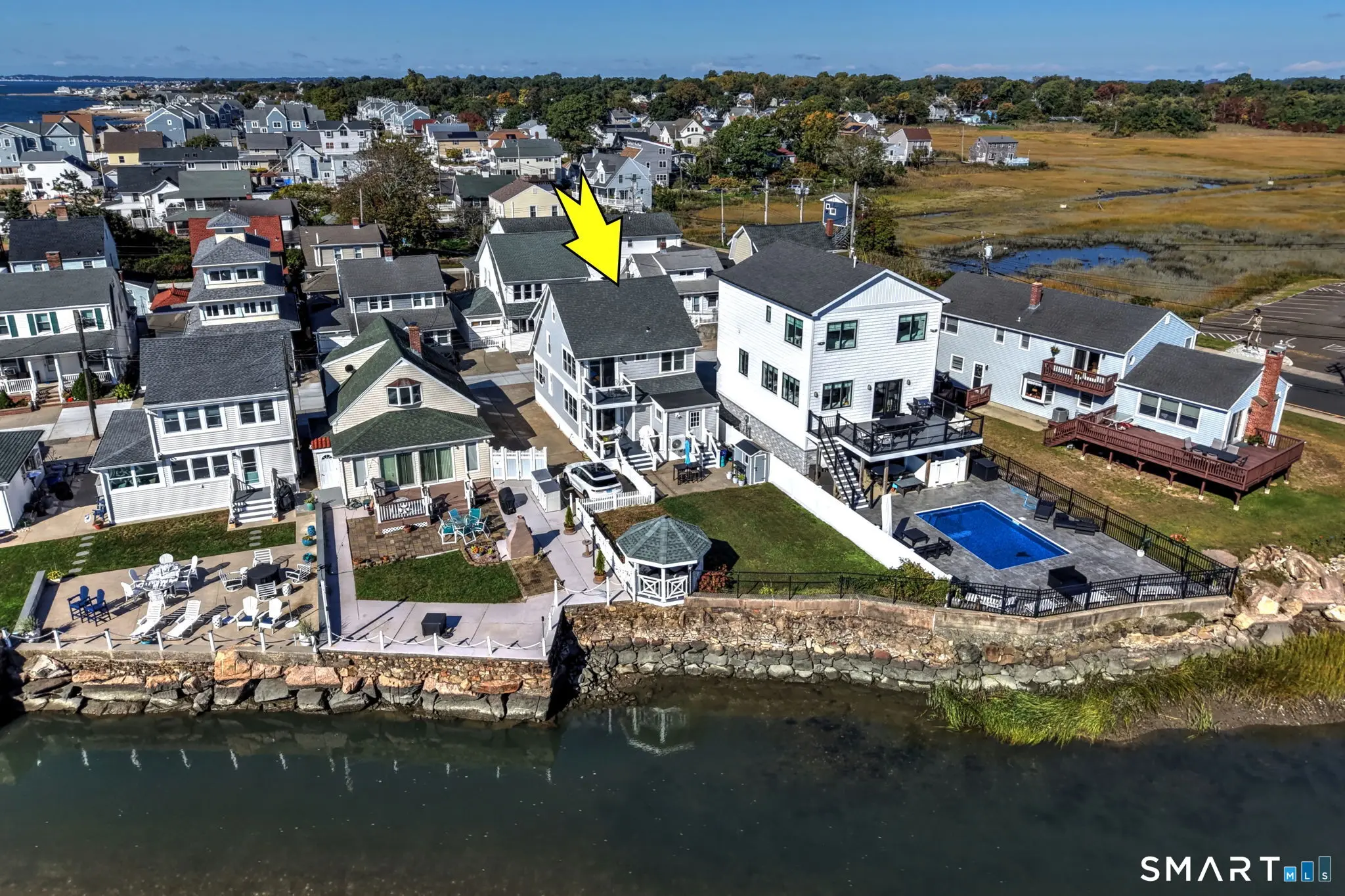 17 Jamaica Court, East Haven