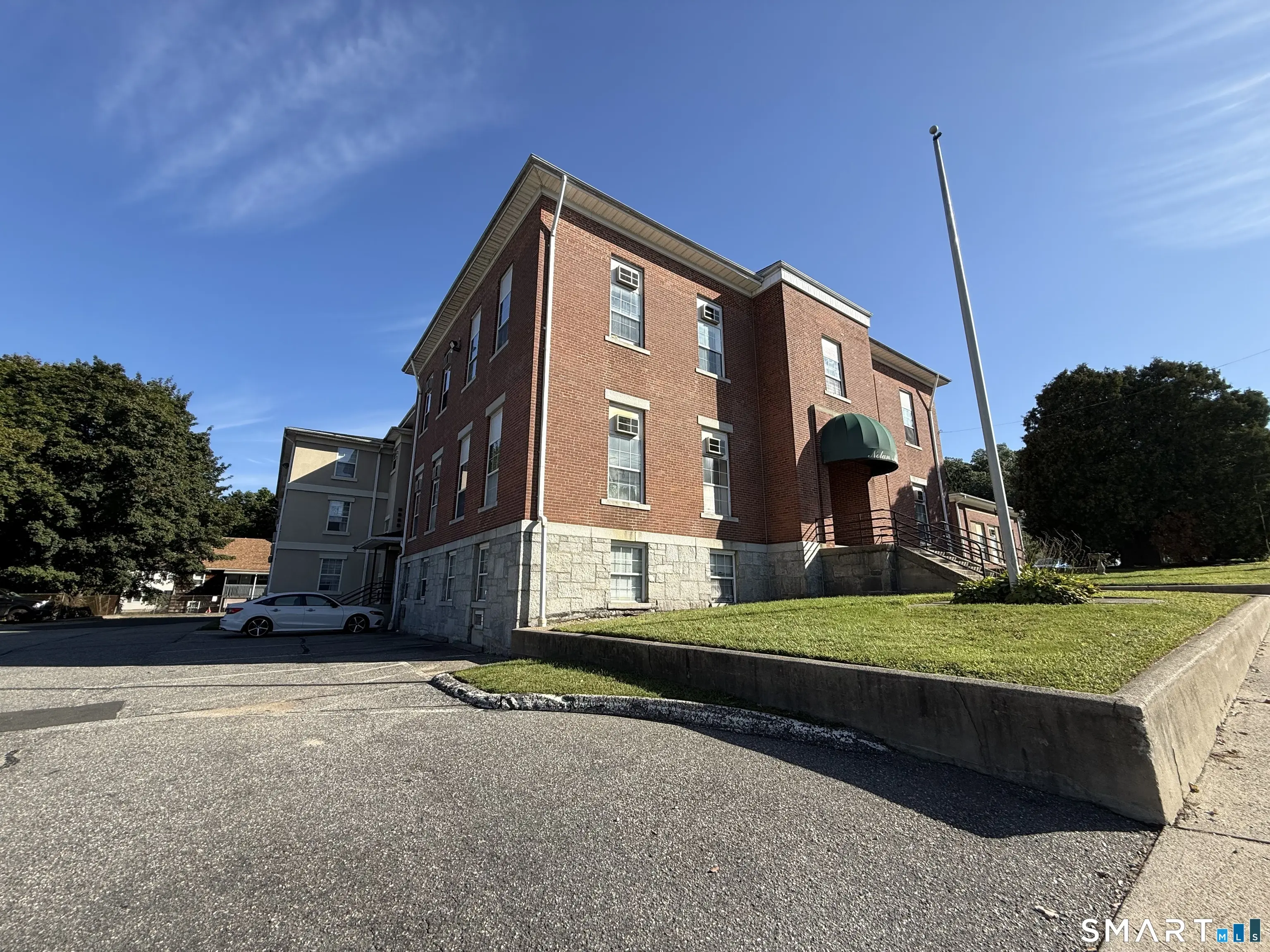 91 Fourth Street 6, Ansonia