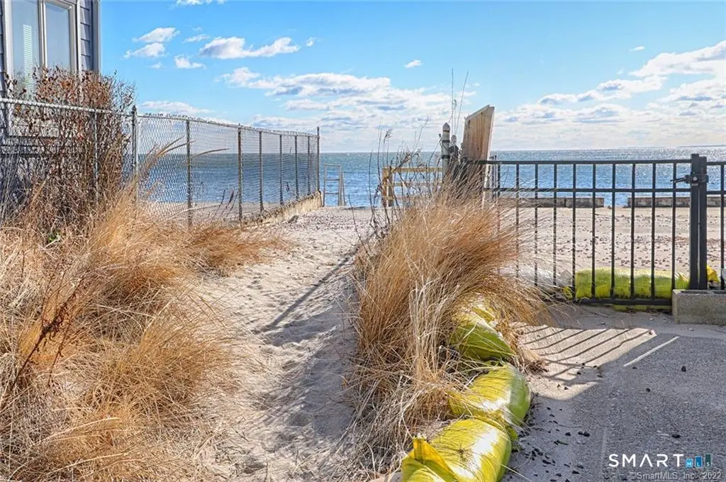 42 Botsford Avenue, Milford