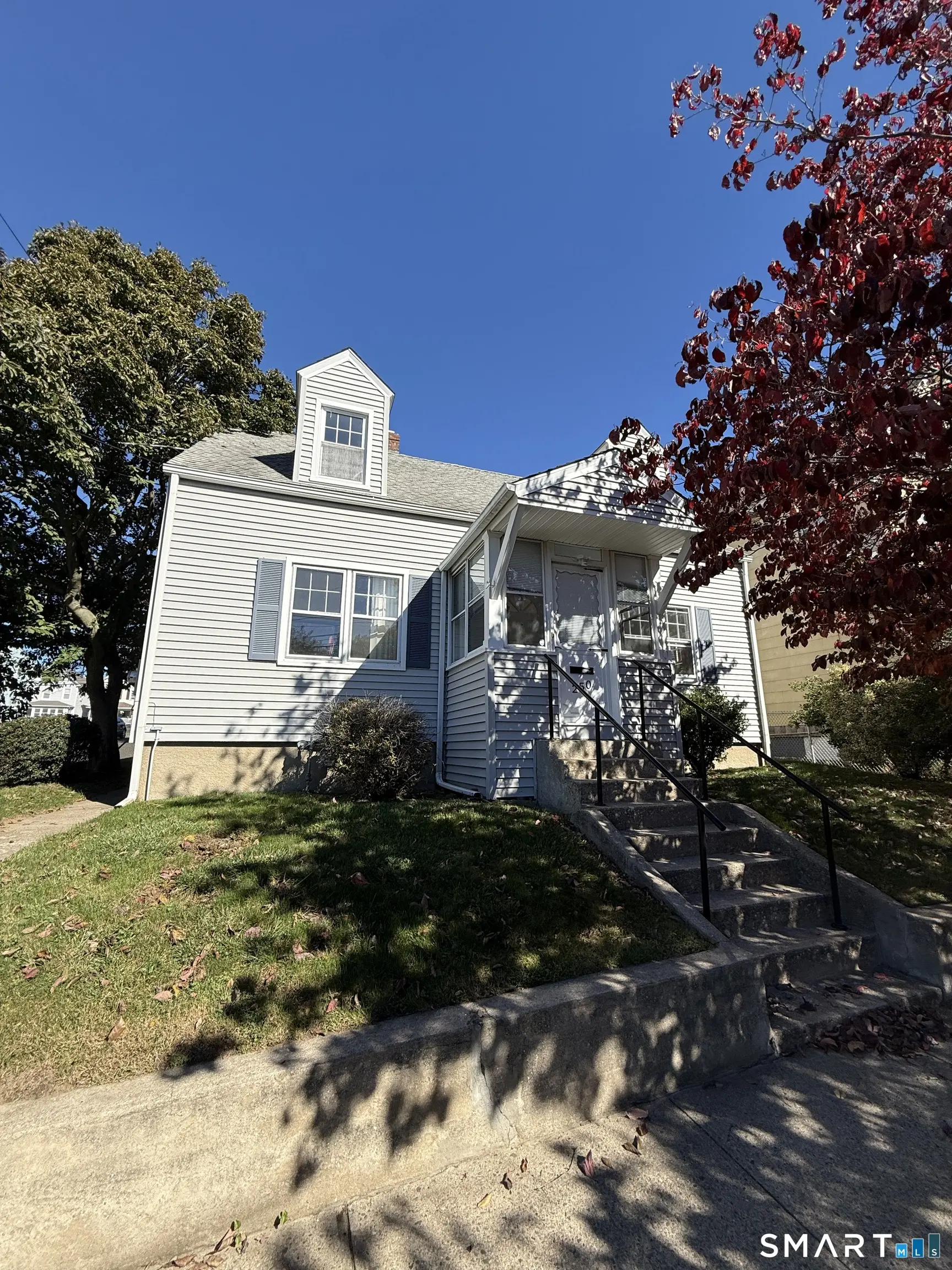 250 Jackson Avenue, Stratford