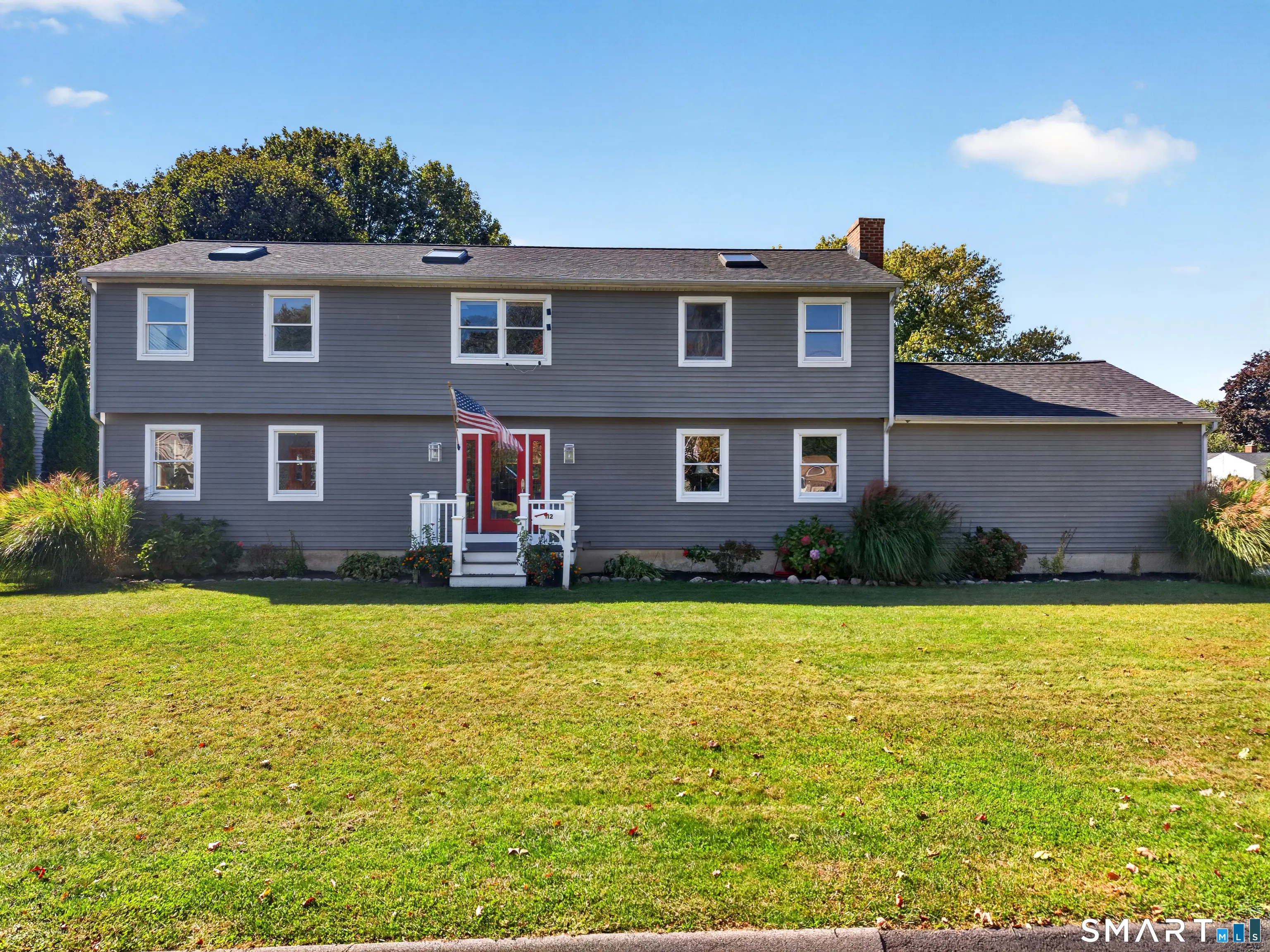 112 Harbor Parkway, Clinton