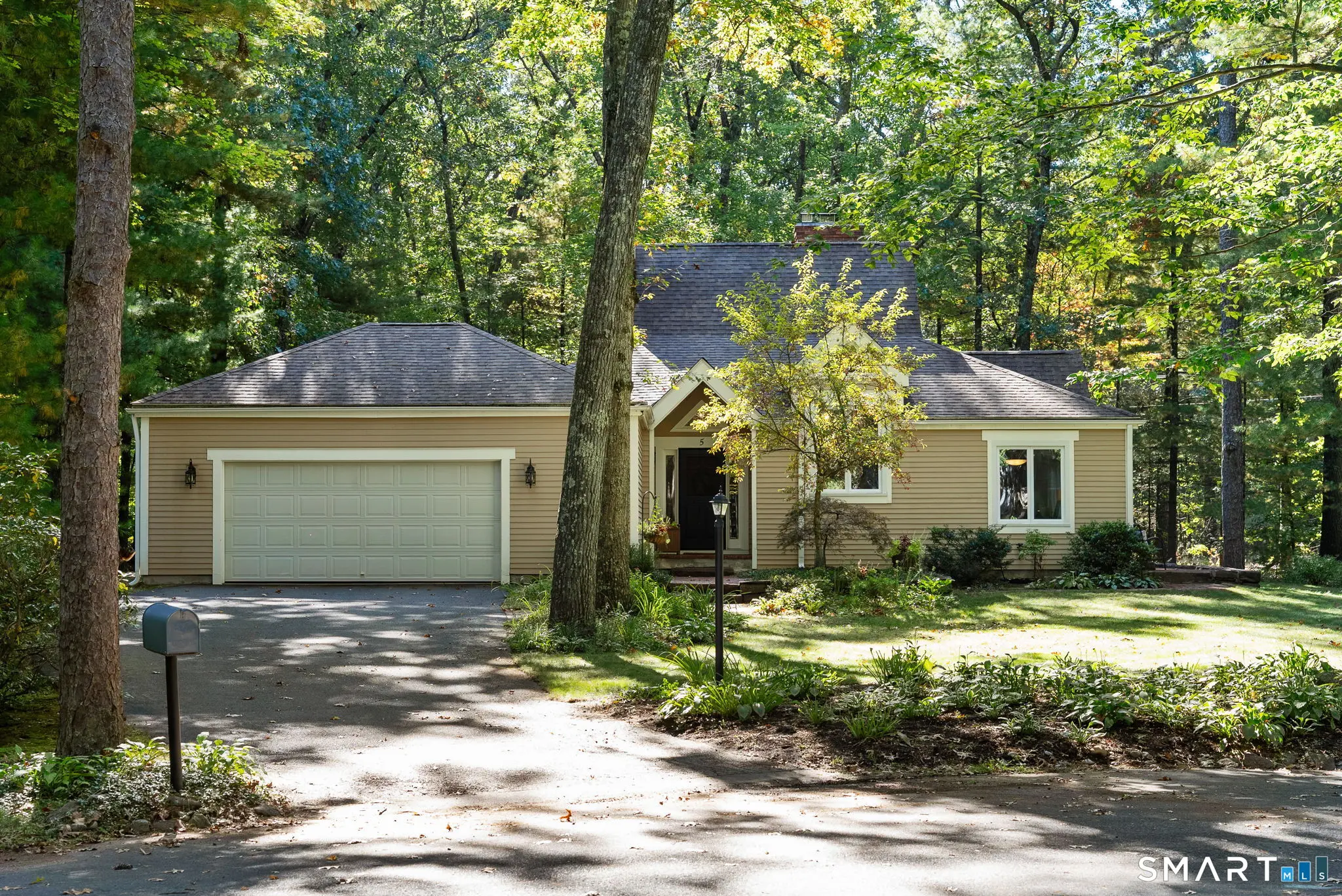 5 Beacon Heath, Farmington