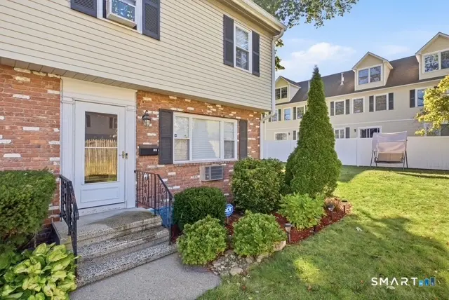63 Maple Tree Avenue F, Stamford