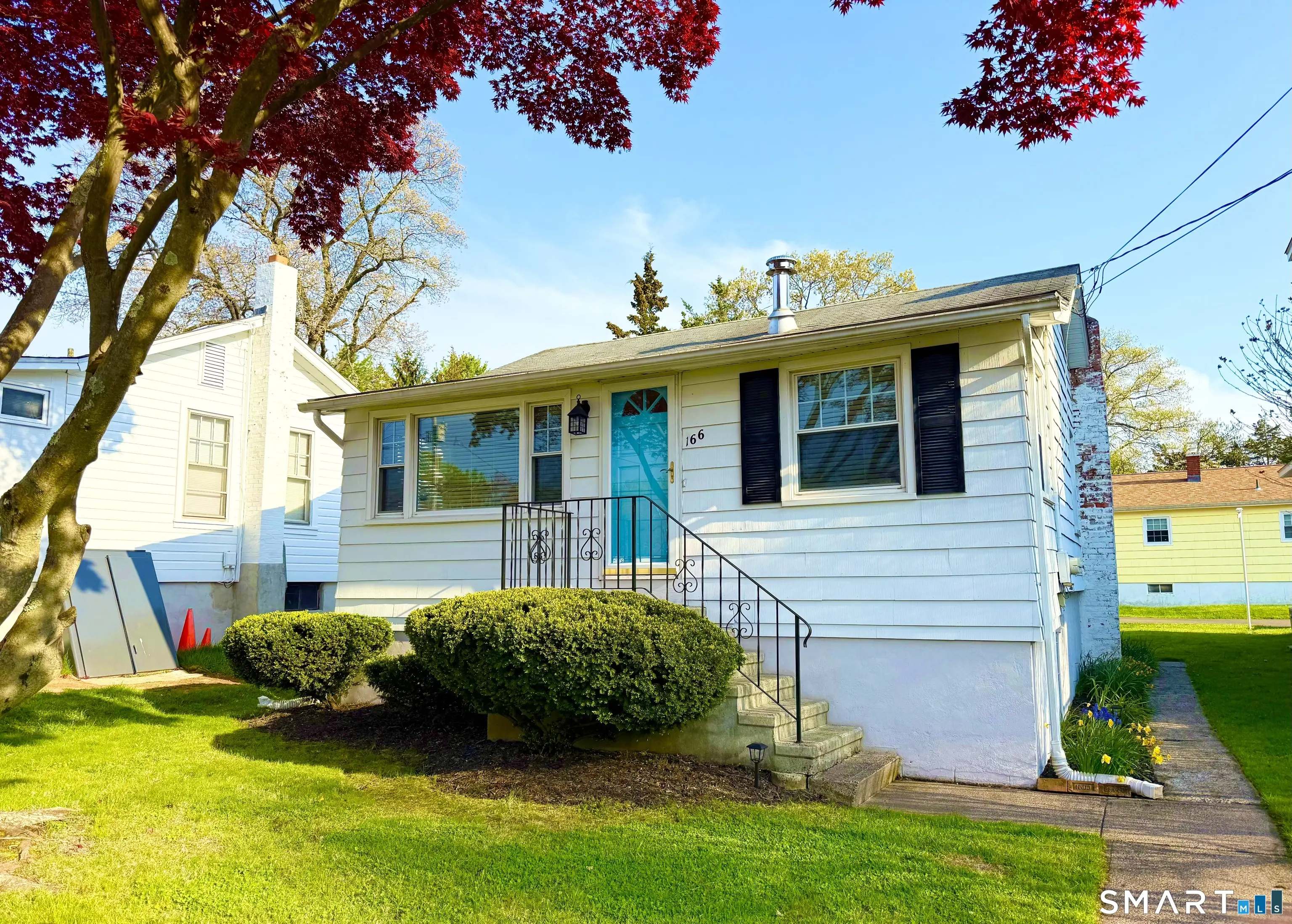 166 Cosey Beach Road, East Haven