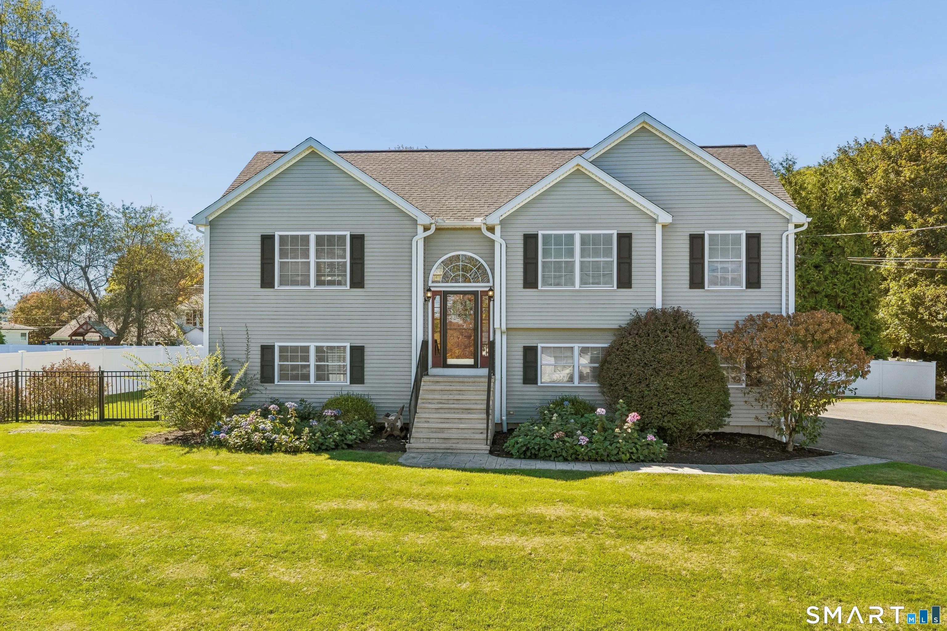 38 Jeanette Road, Danbury