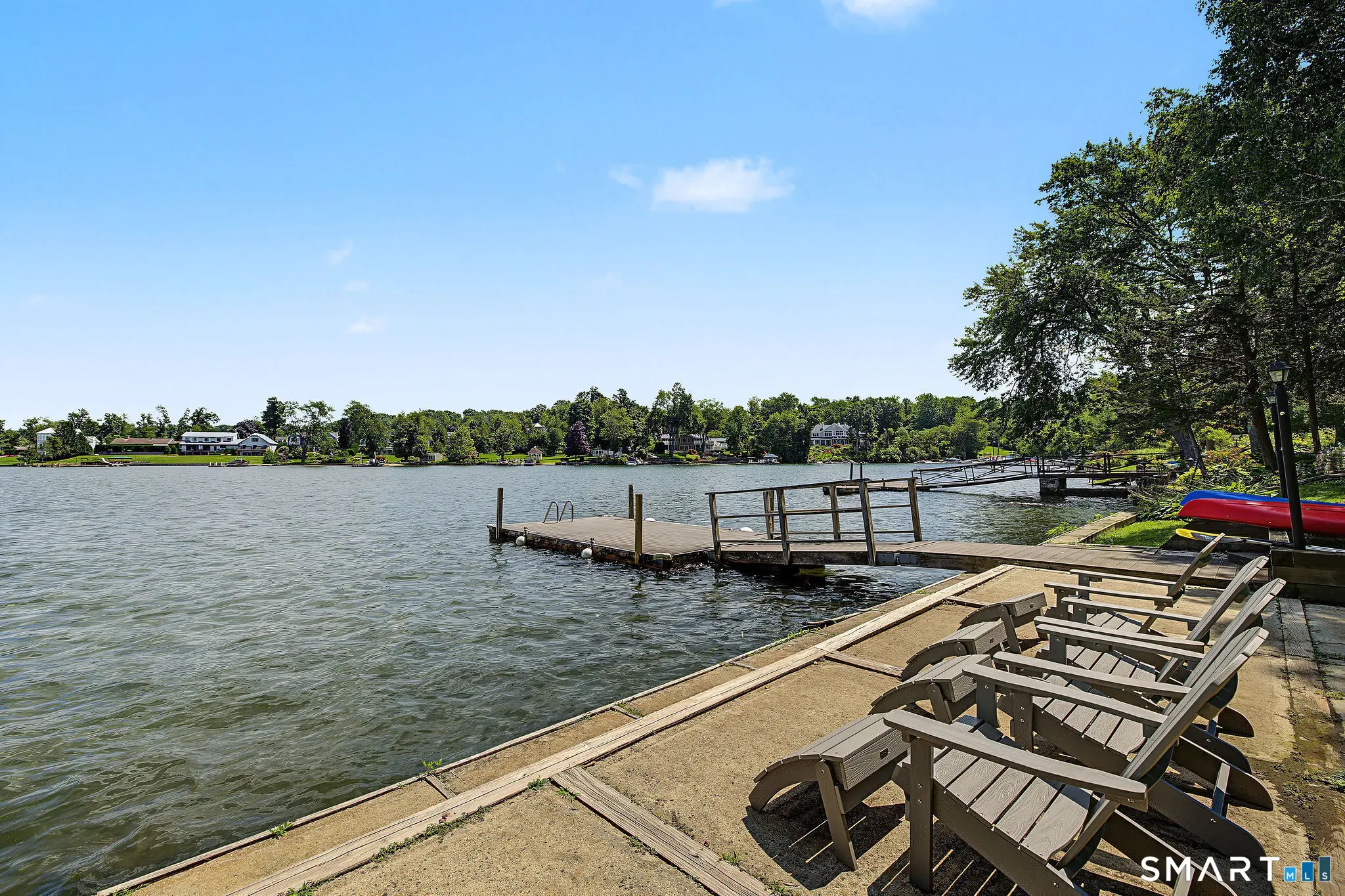 14 Shore Road, Danbury