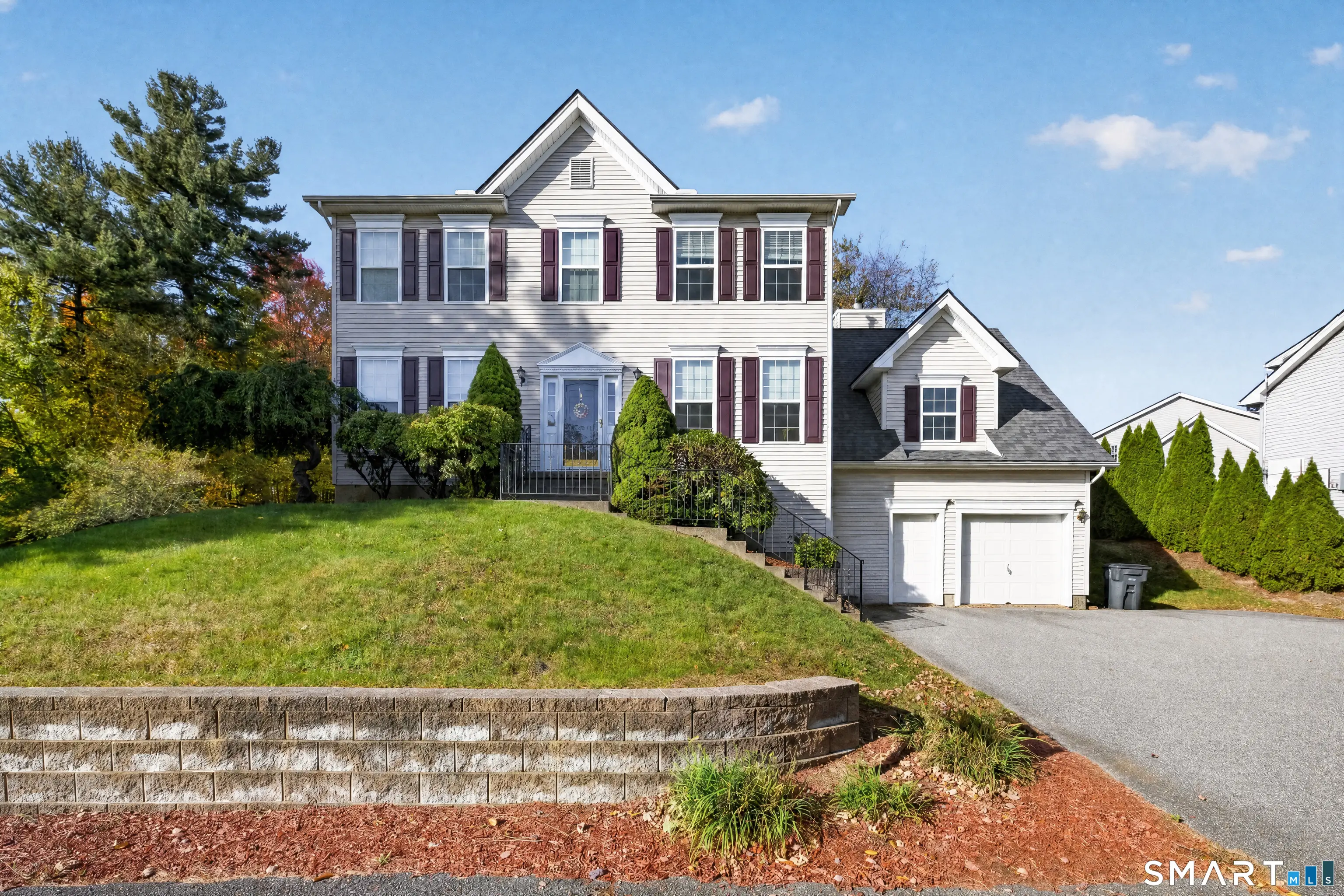 25 Auburn Way, Torrington