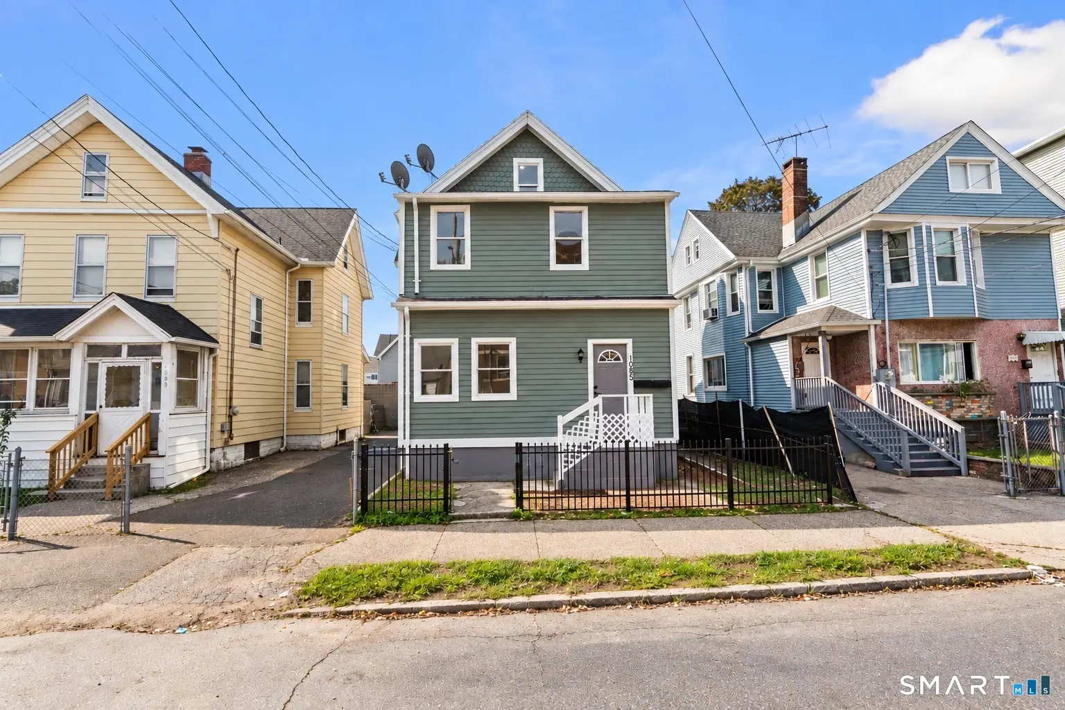 1065 Kossuth Street, Bridgeport