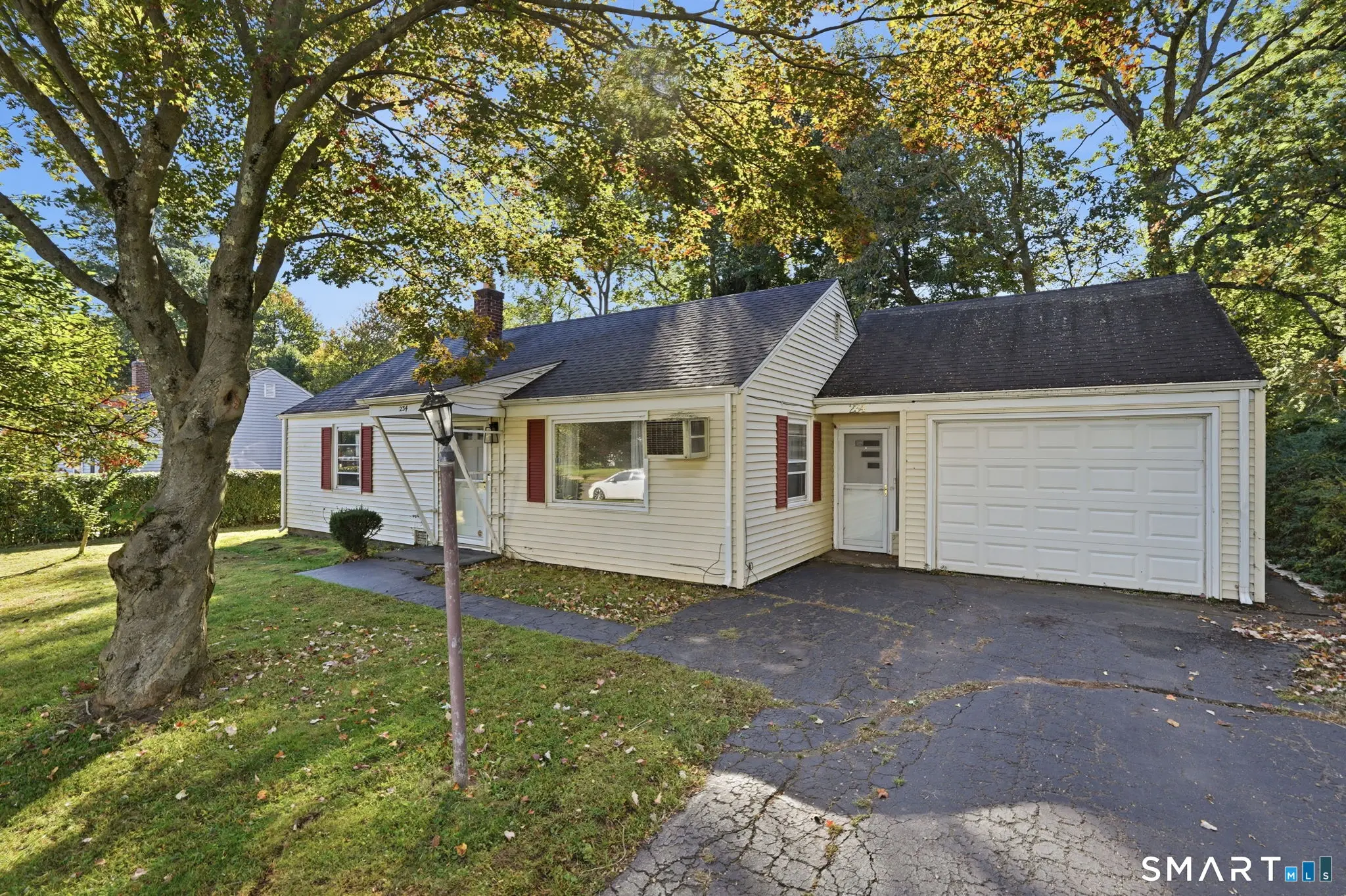 234 Woodycrest Drive, East Hartford