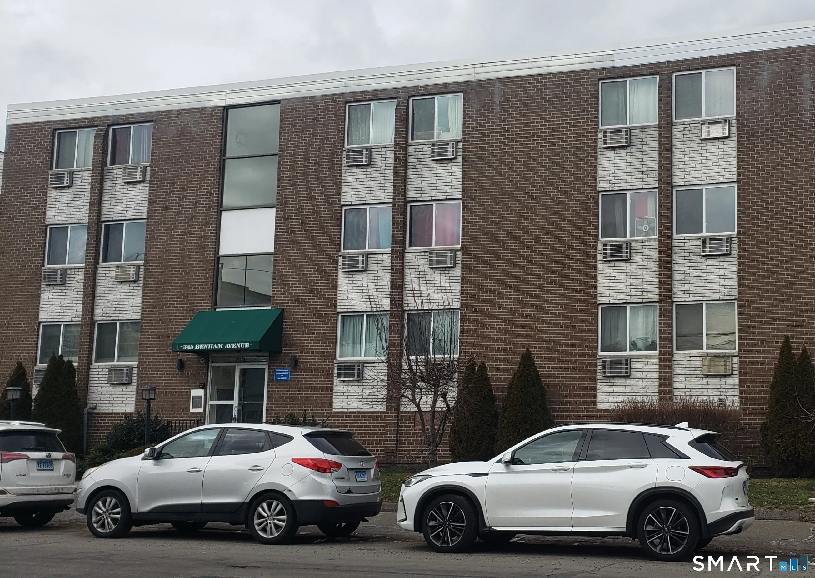 345 Benham Avenue C7, Bridgeport