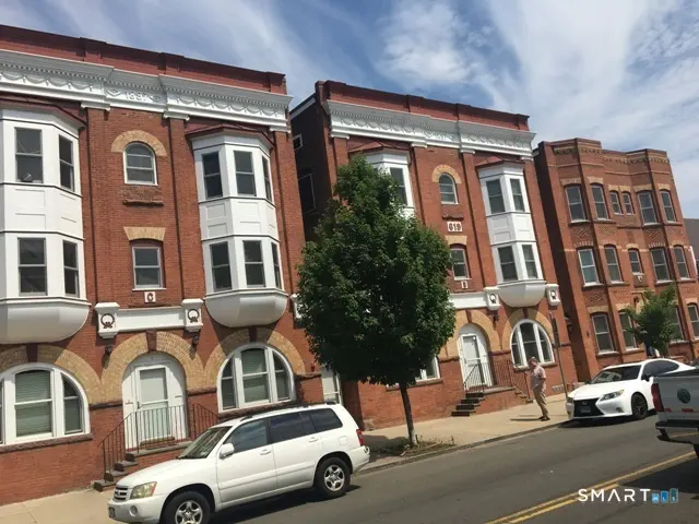 619 Congress Avenue C3, New Haven