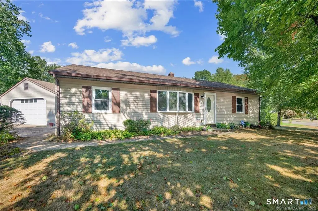 1 Richard Way, East Haven