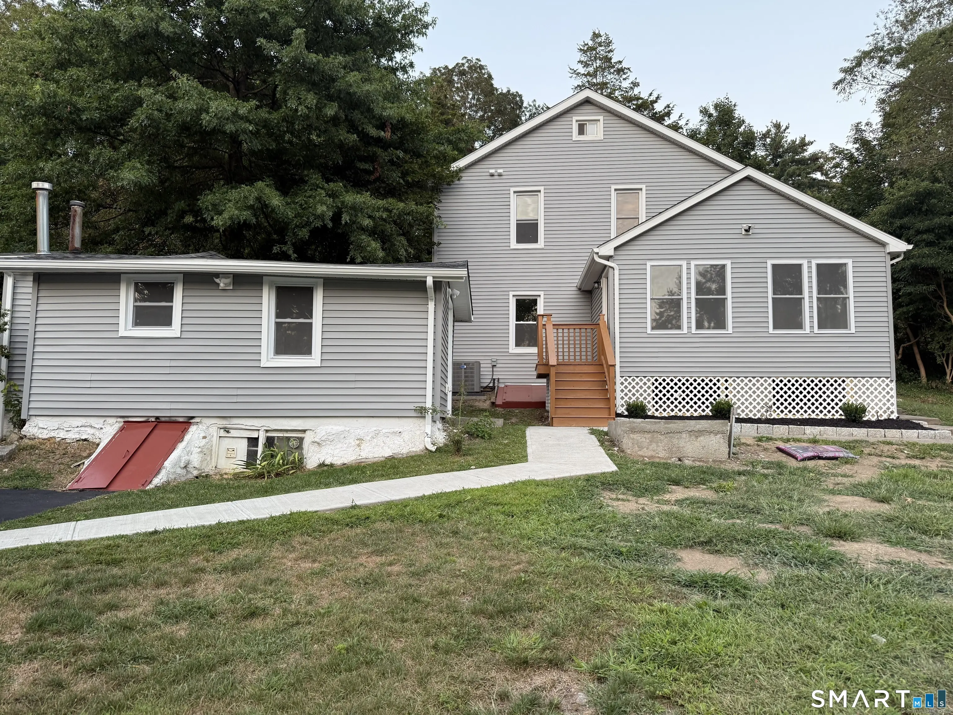 465 James Farm Road, Stratford