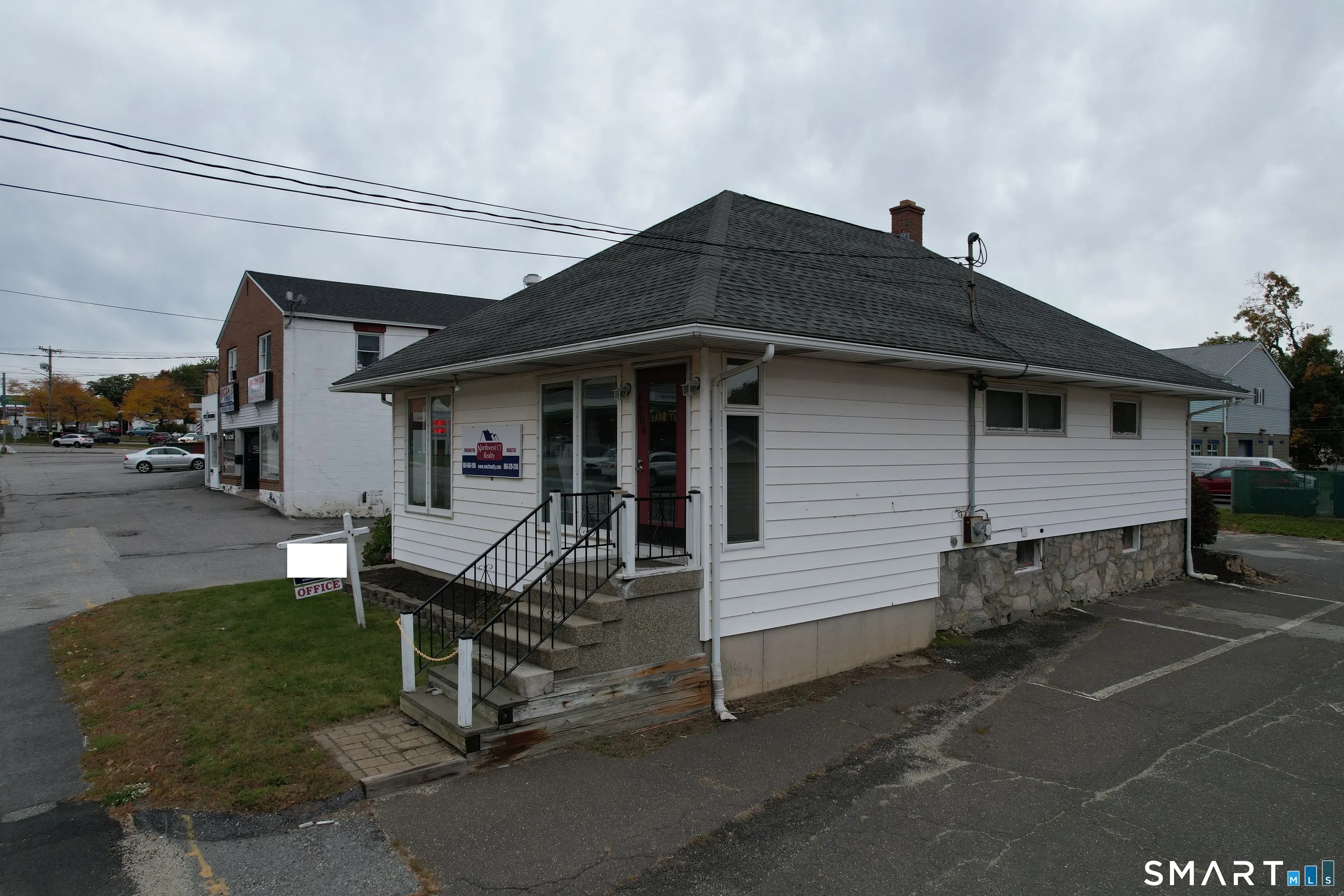 1208 East Main Street, Torrington